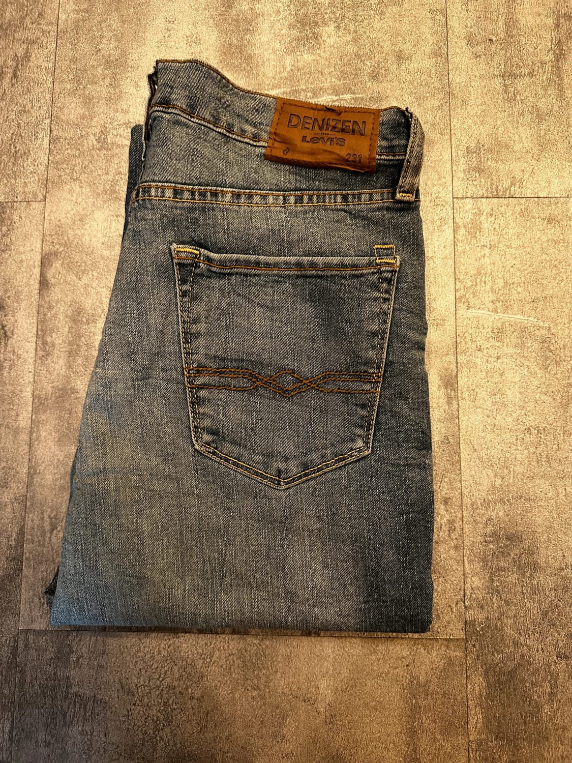 đź›’Jeans Levi's W30 L32đź›’