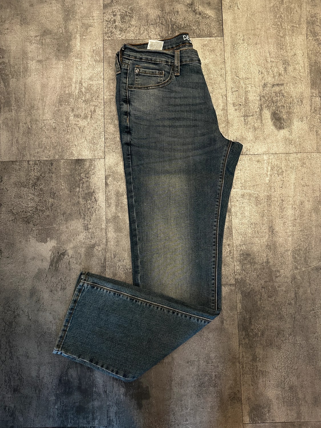 đź›’Jeans Levi's W30 L32đź›’
