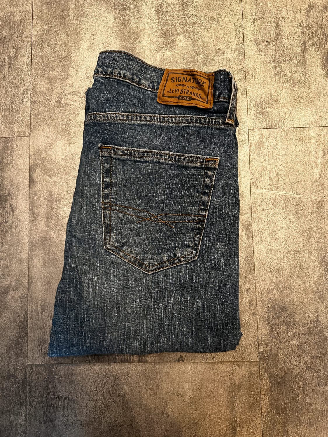 đź›’Jeans Levi's W30 L32đź›’