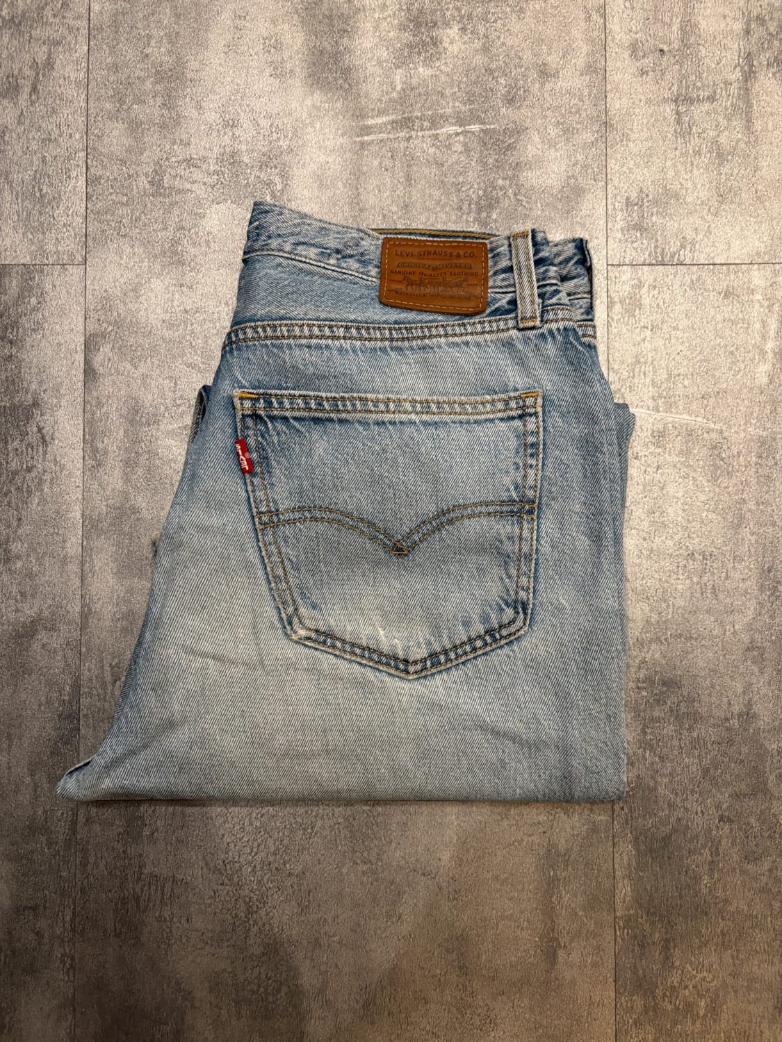 đź›’Jeans Levi's W29đź›’