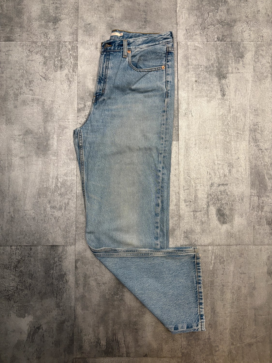 đź›’Jeans Levi's W29đź›’