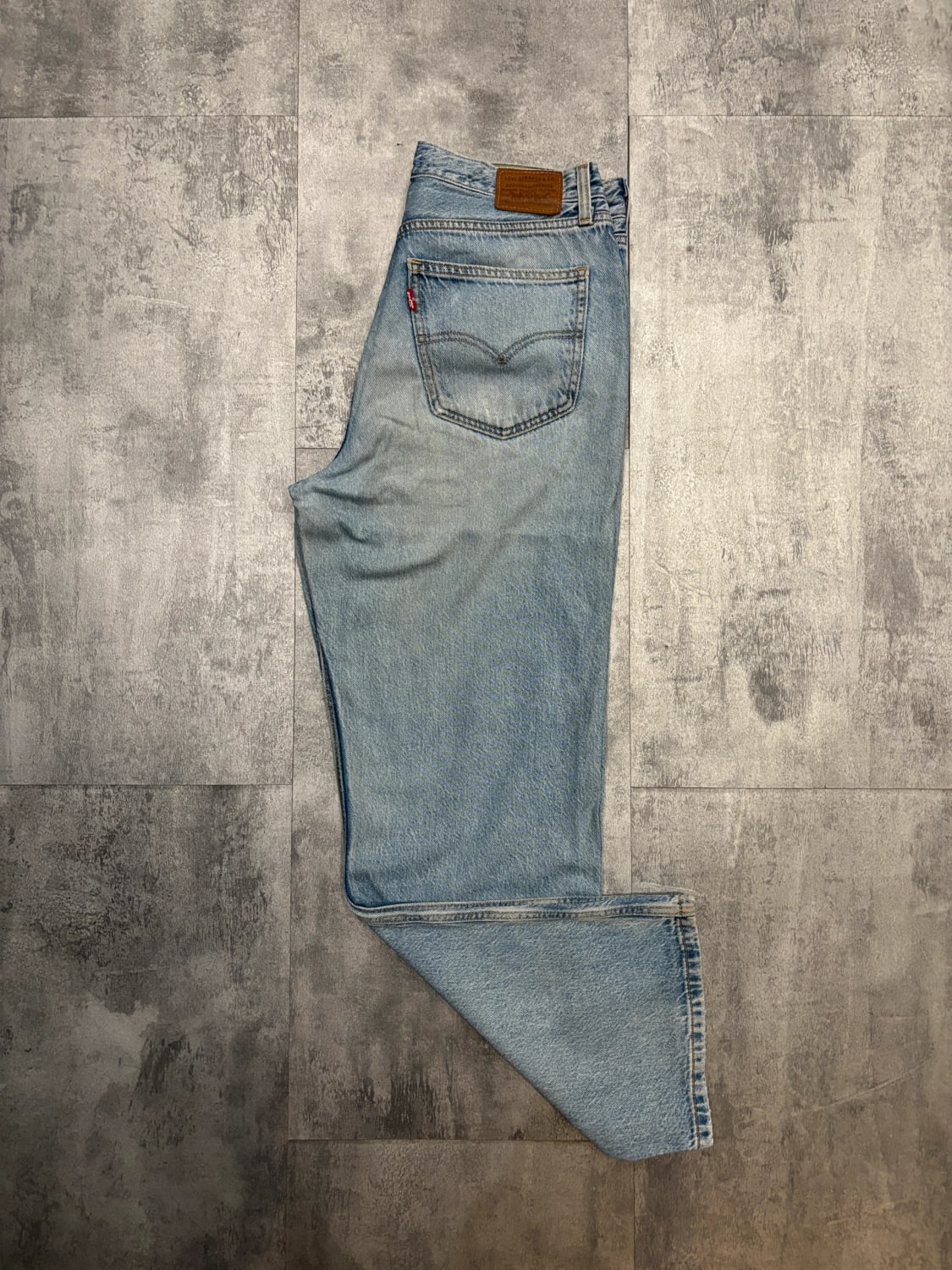 đź›’Jeans Levi's W29đź›’