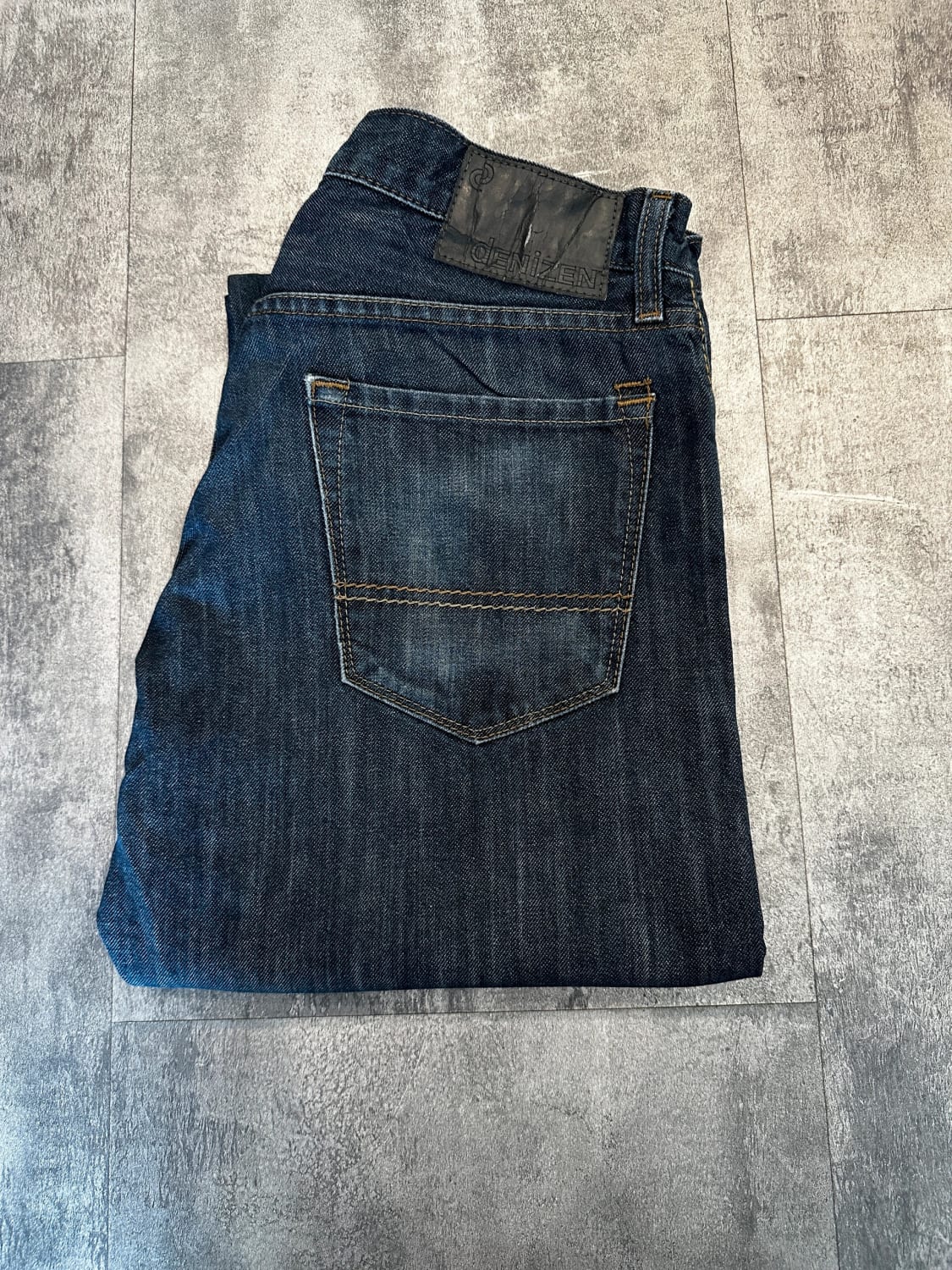 đź›’Jeans Levi's W32 L32đź›’