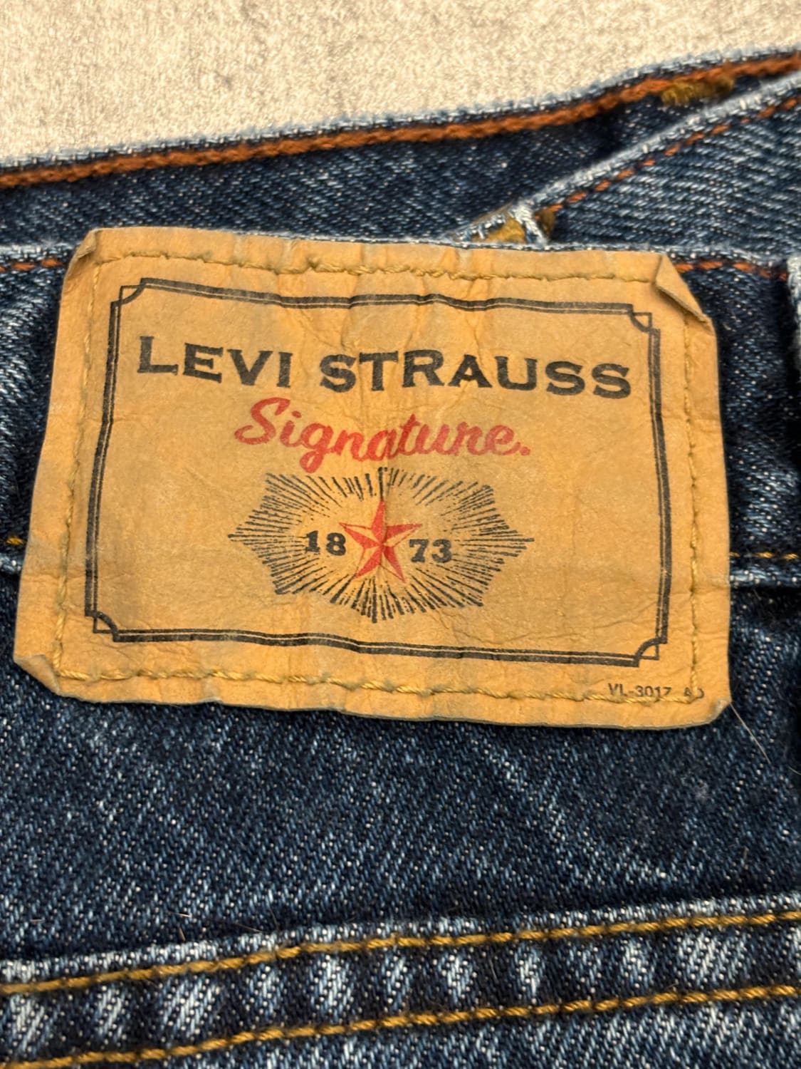 đź›’Jeans Levi's W36 L29đź›’