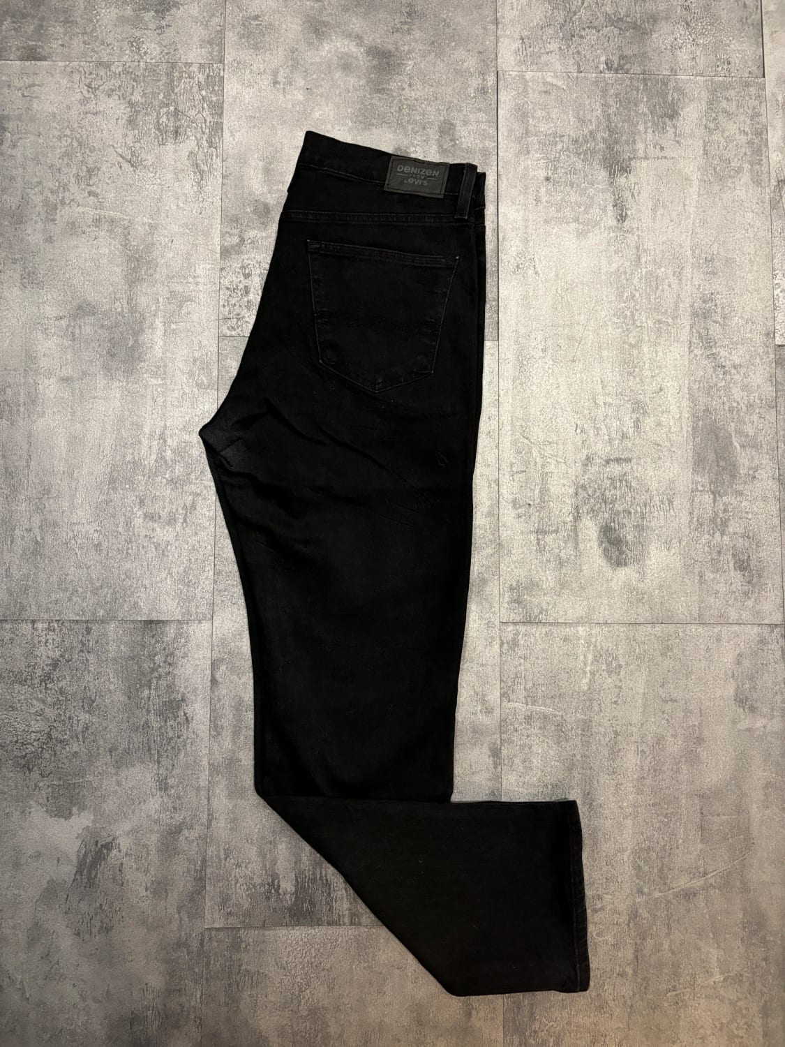đź›’Jeans Levi's W34 L32đź›’