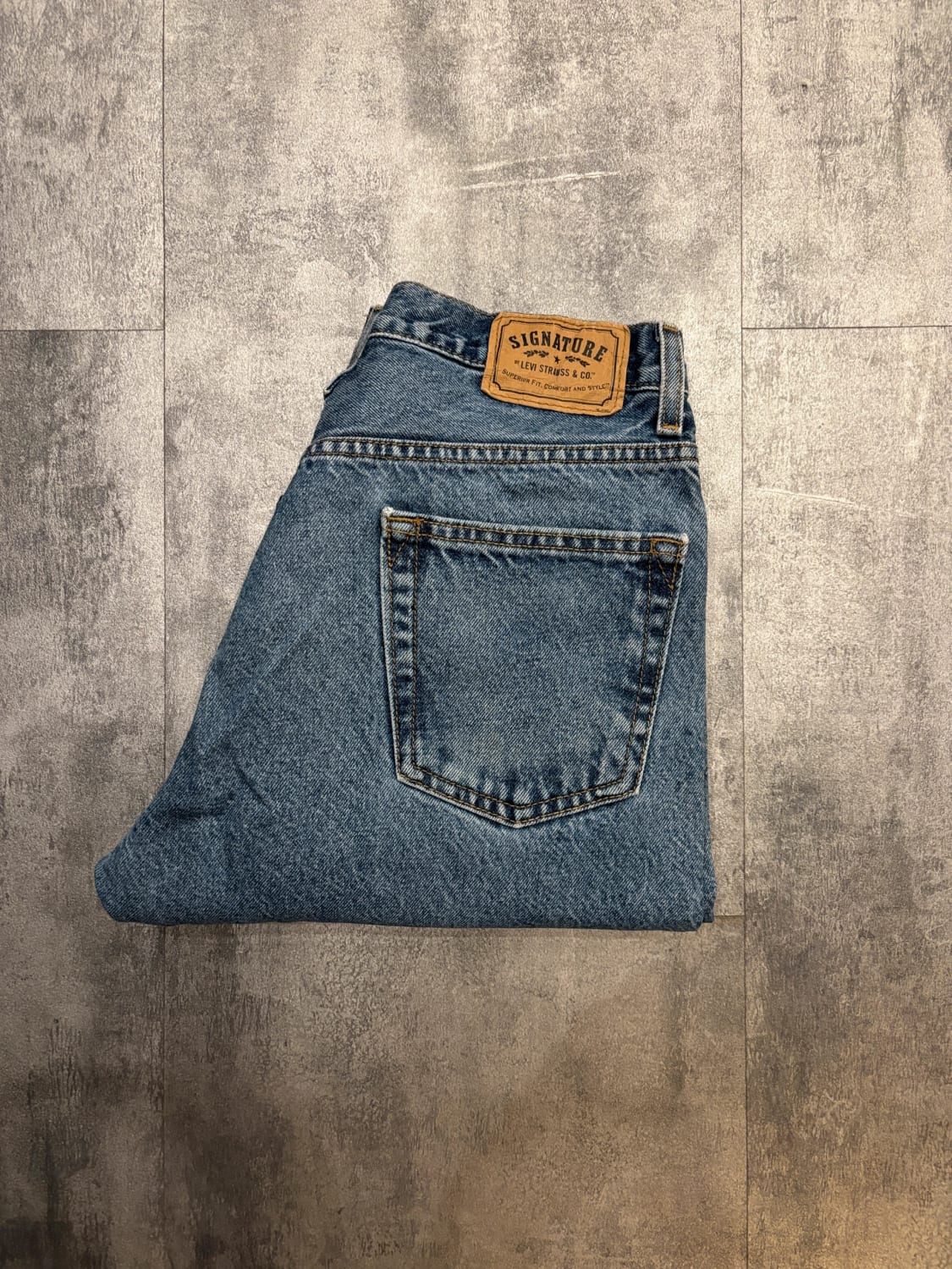đź›’Jeans Levi's W31 L30đź›’