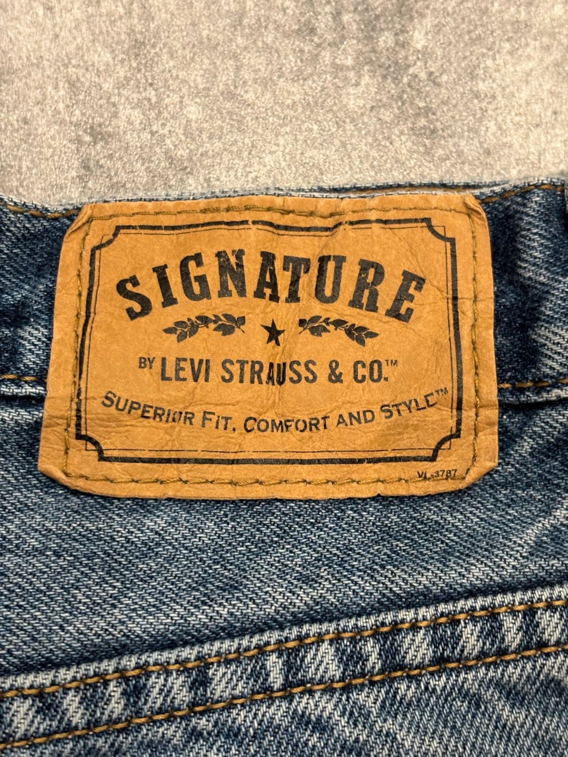 đź›’Jeans Levi's W31 L30đź›’