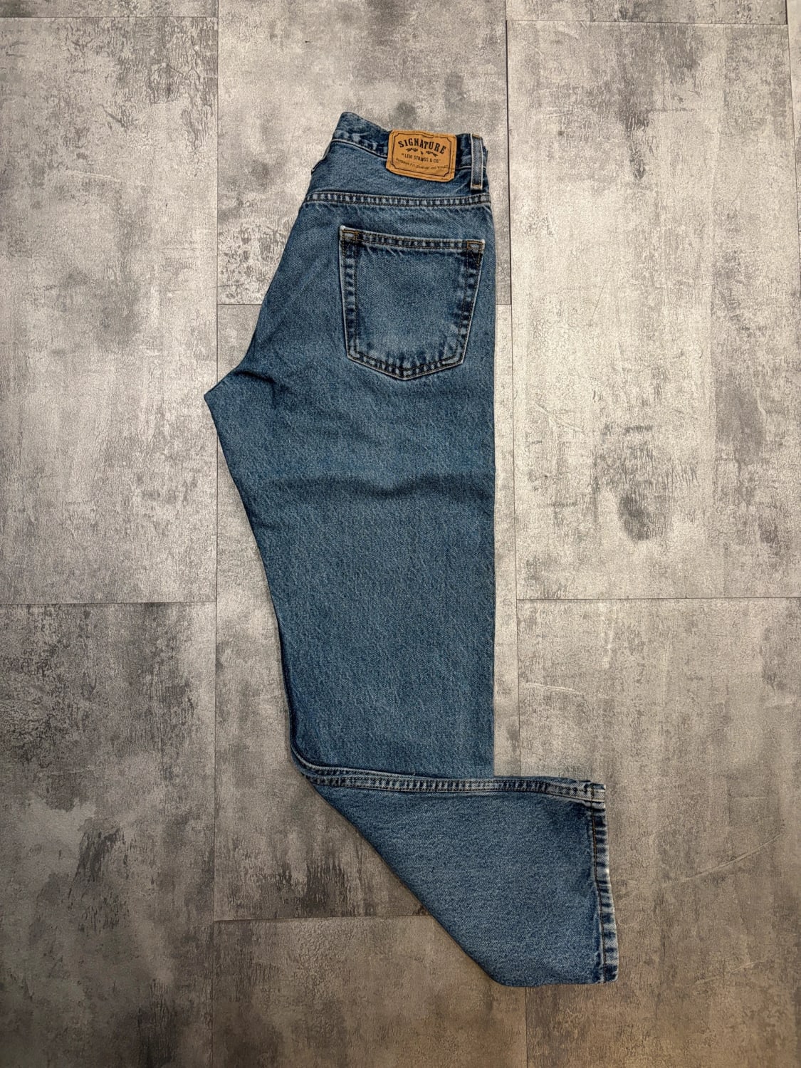 đź›’Jeans Levi's W31 L30đź›’