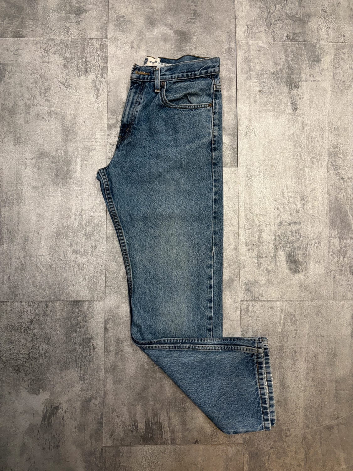 đź›’Jeans Levi's W31 L30đź›’