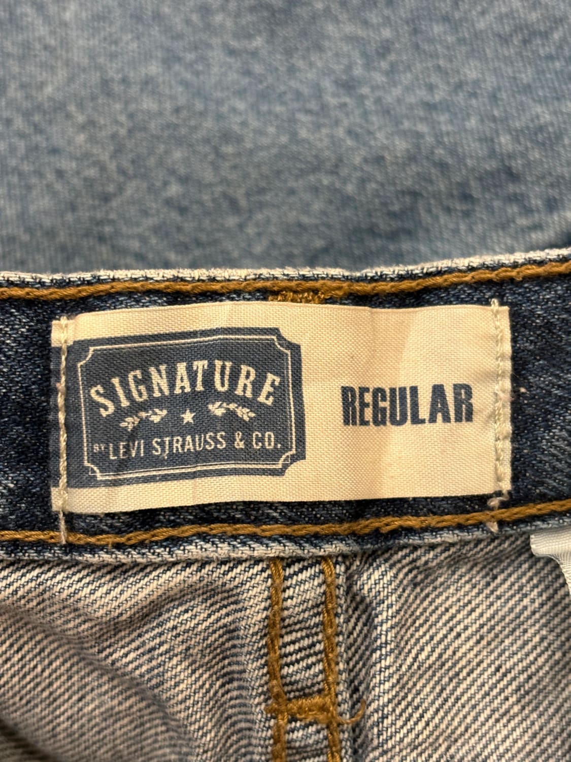 đź›’Jeans Levi's W31 L30đź›’