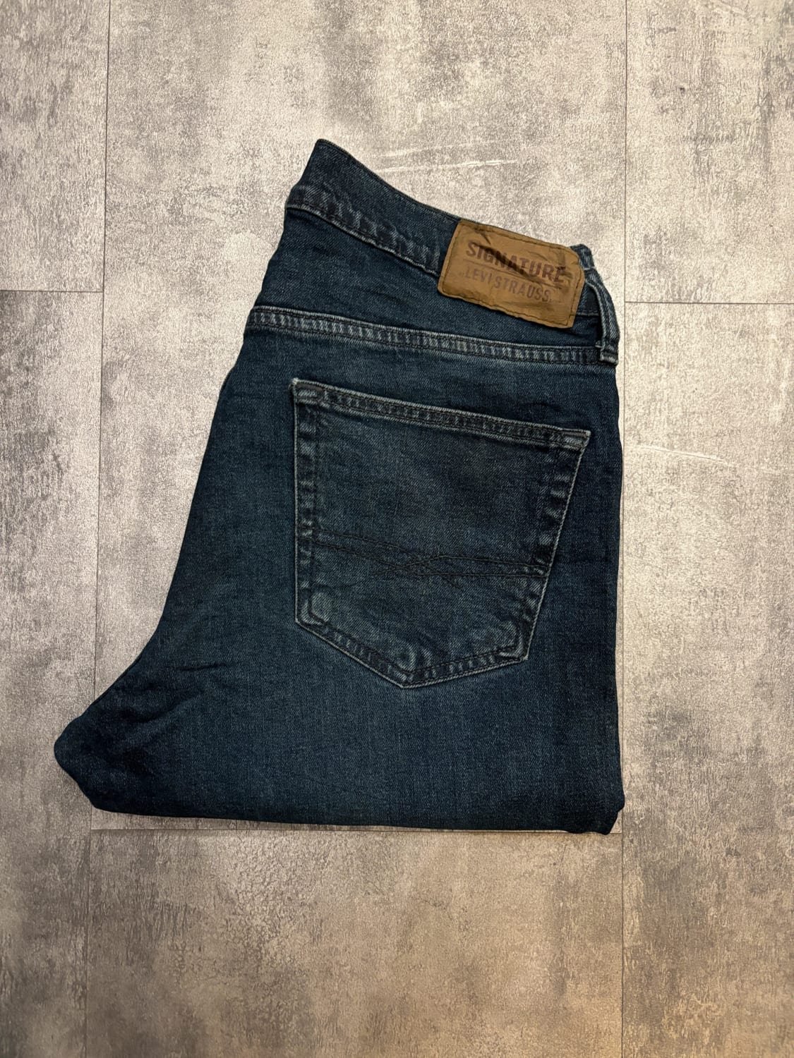 đź›’Jeans Levi's W32 L34đź›’