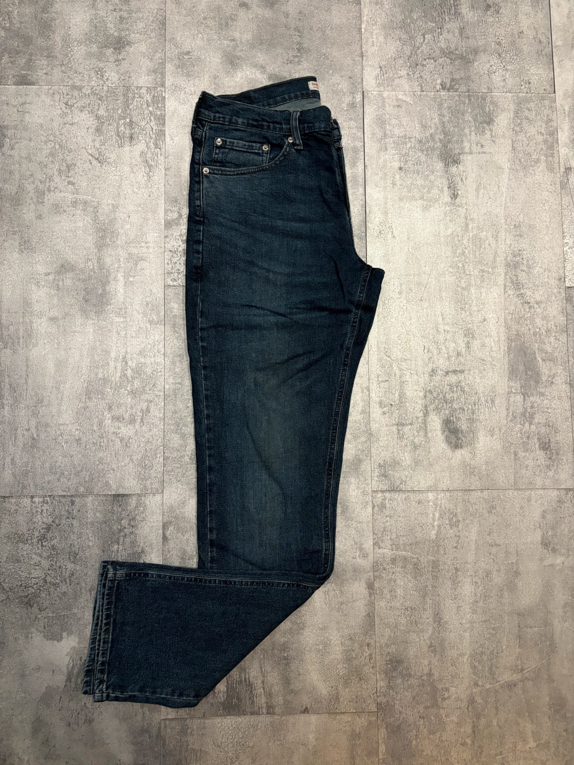 đź›’Jeans Levi's W32 L34đź›’