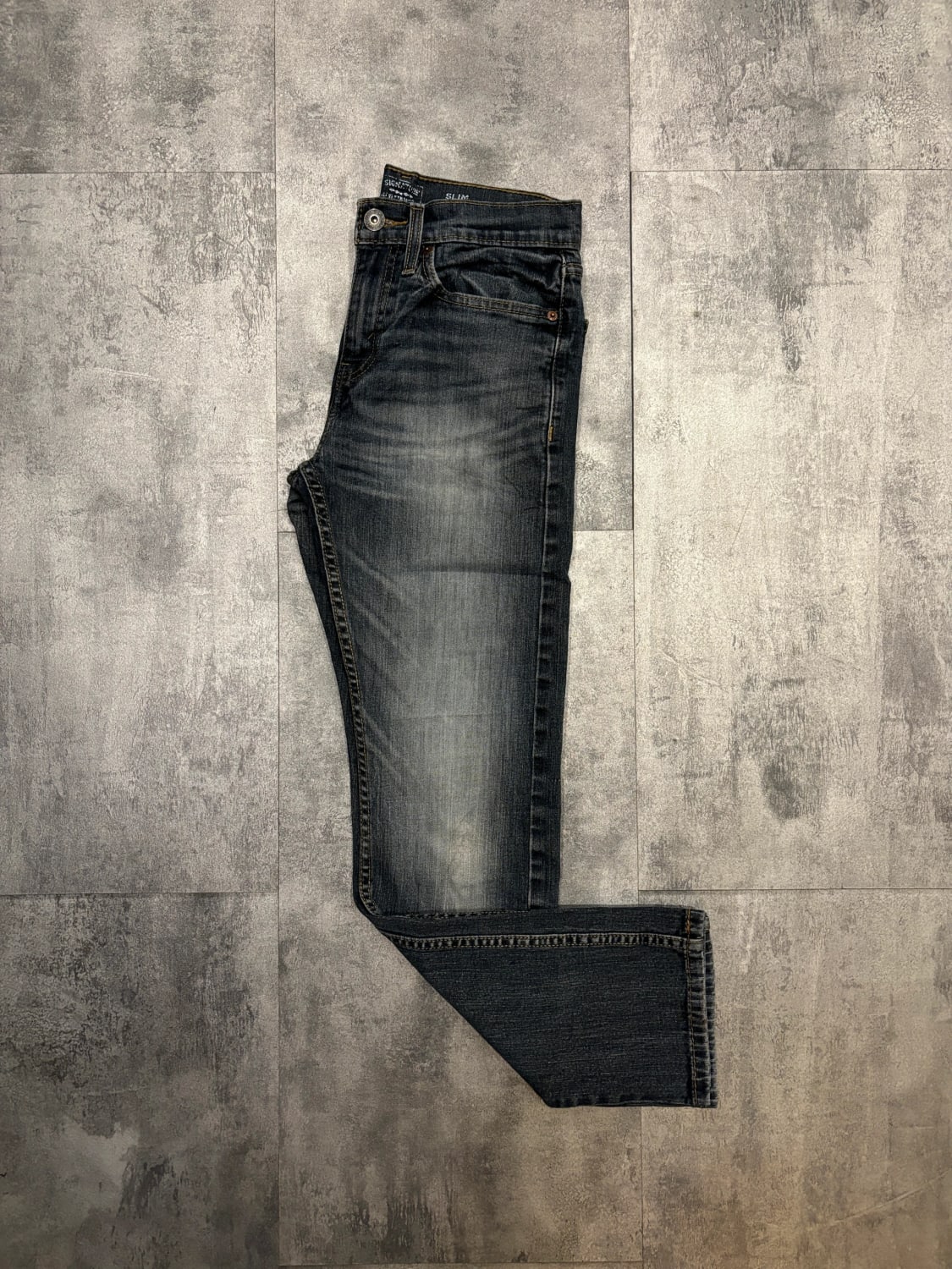 đź›’Jeans Levi's W28 L30đź›’