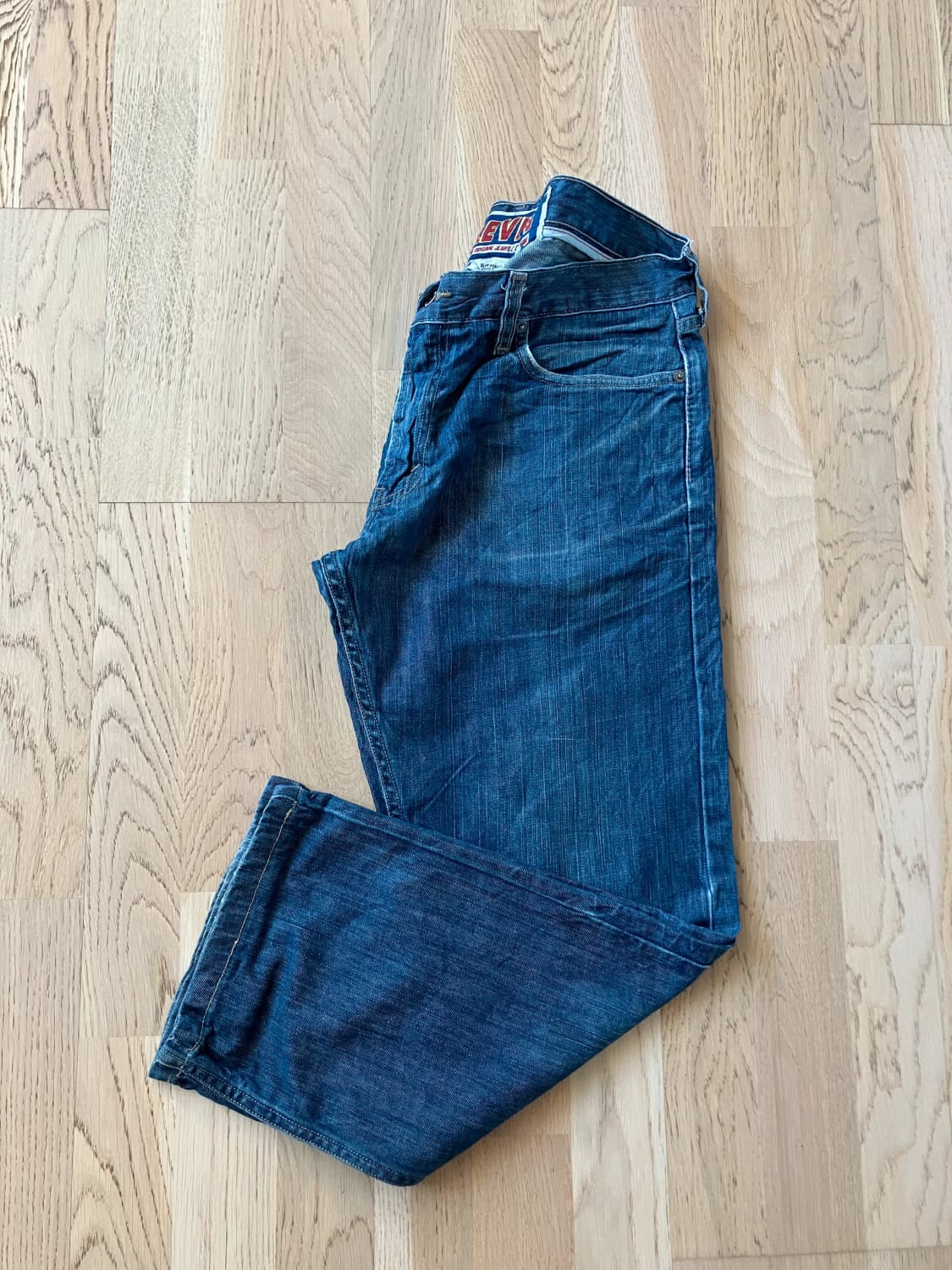đź›’Jeans Levi's W34 L32đź›’