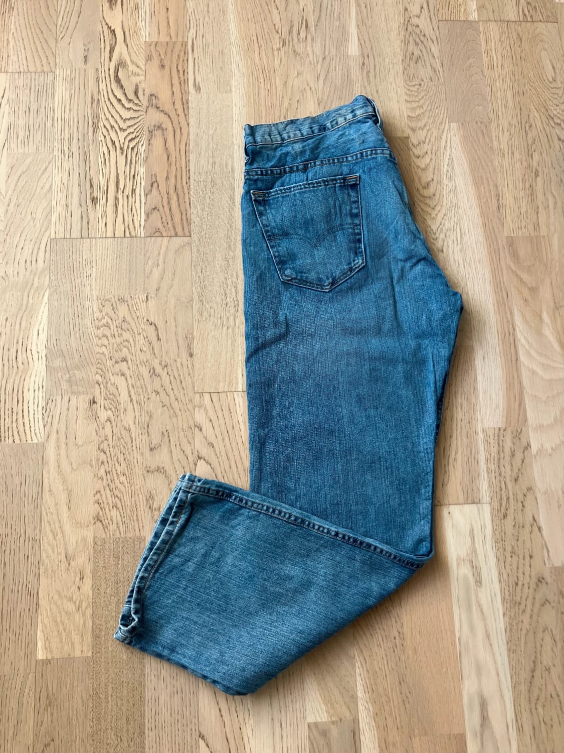 đź›’Jeans Levi's W34 L30đź›’
