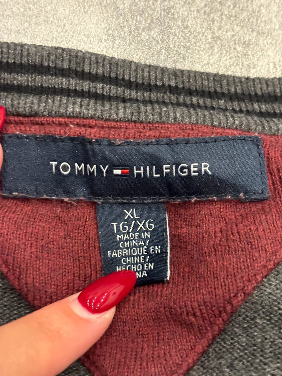 đź›’Pull Tommy Hilfiger XLđź›’