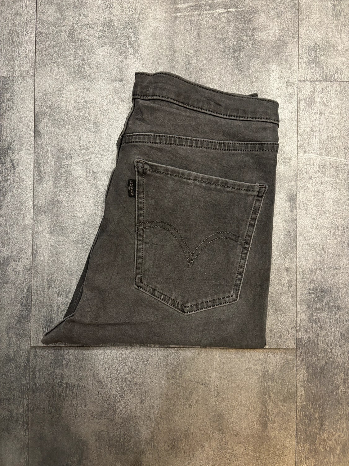 đź›’Jeans Levi's Mđź›’