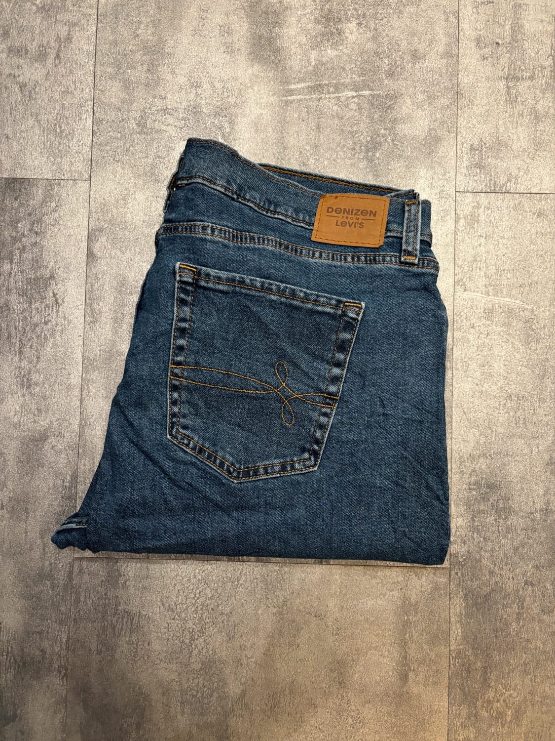 đź›’Jeans Levi's W30đź›’
