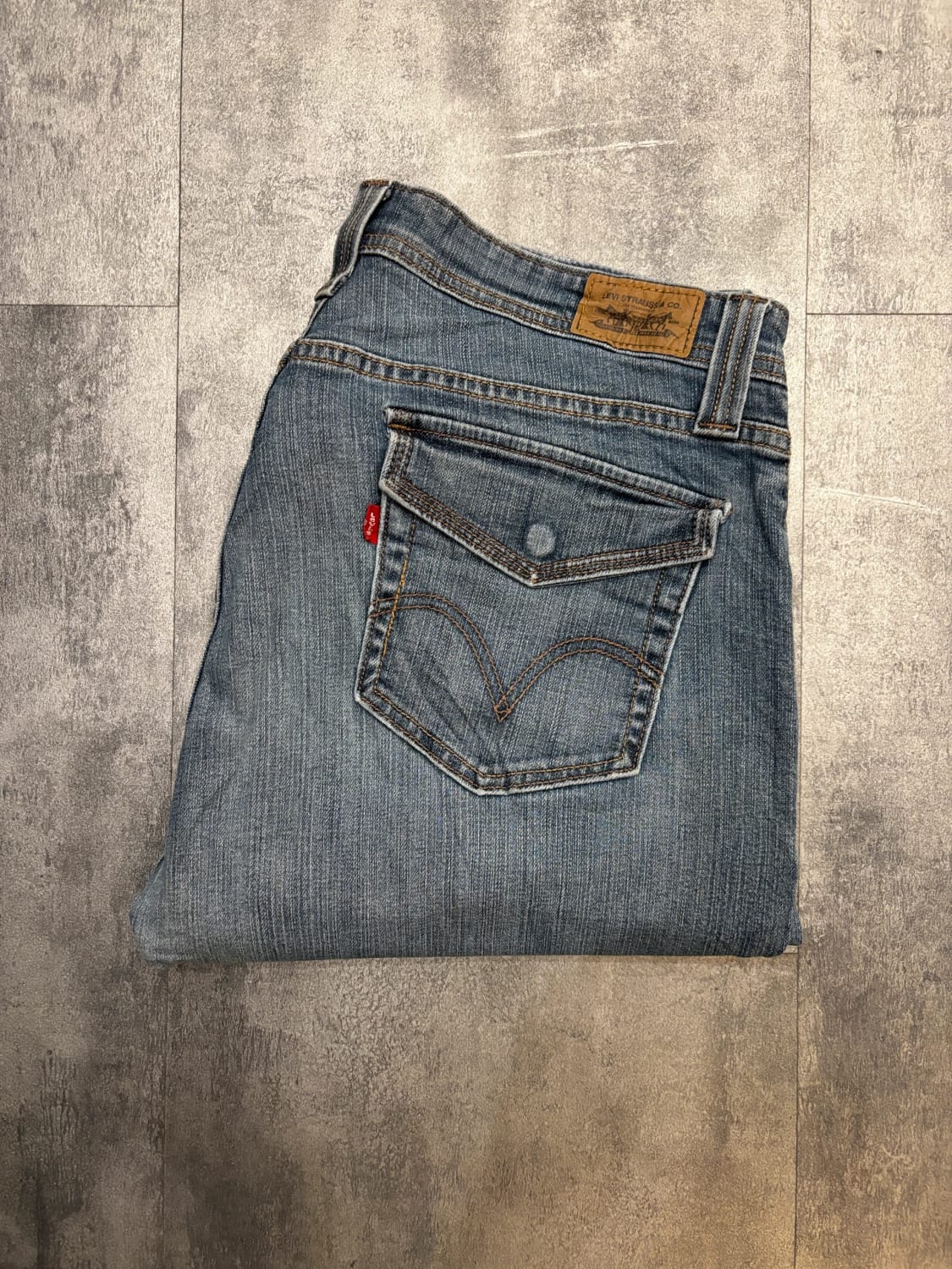 đź›’Jeans Levi's 542 Mđź›’
