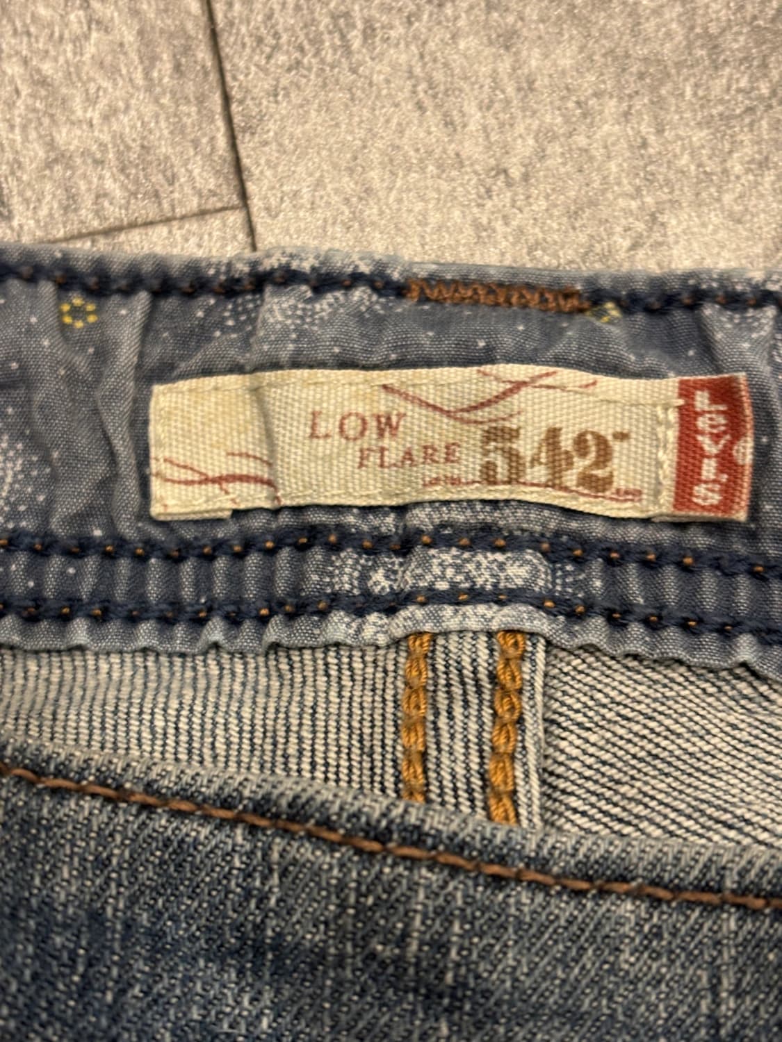 đź›’Jeans Levi's 542 Mđź›’