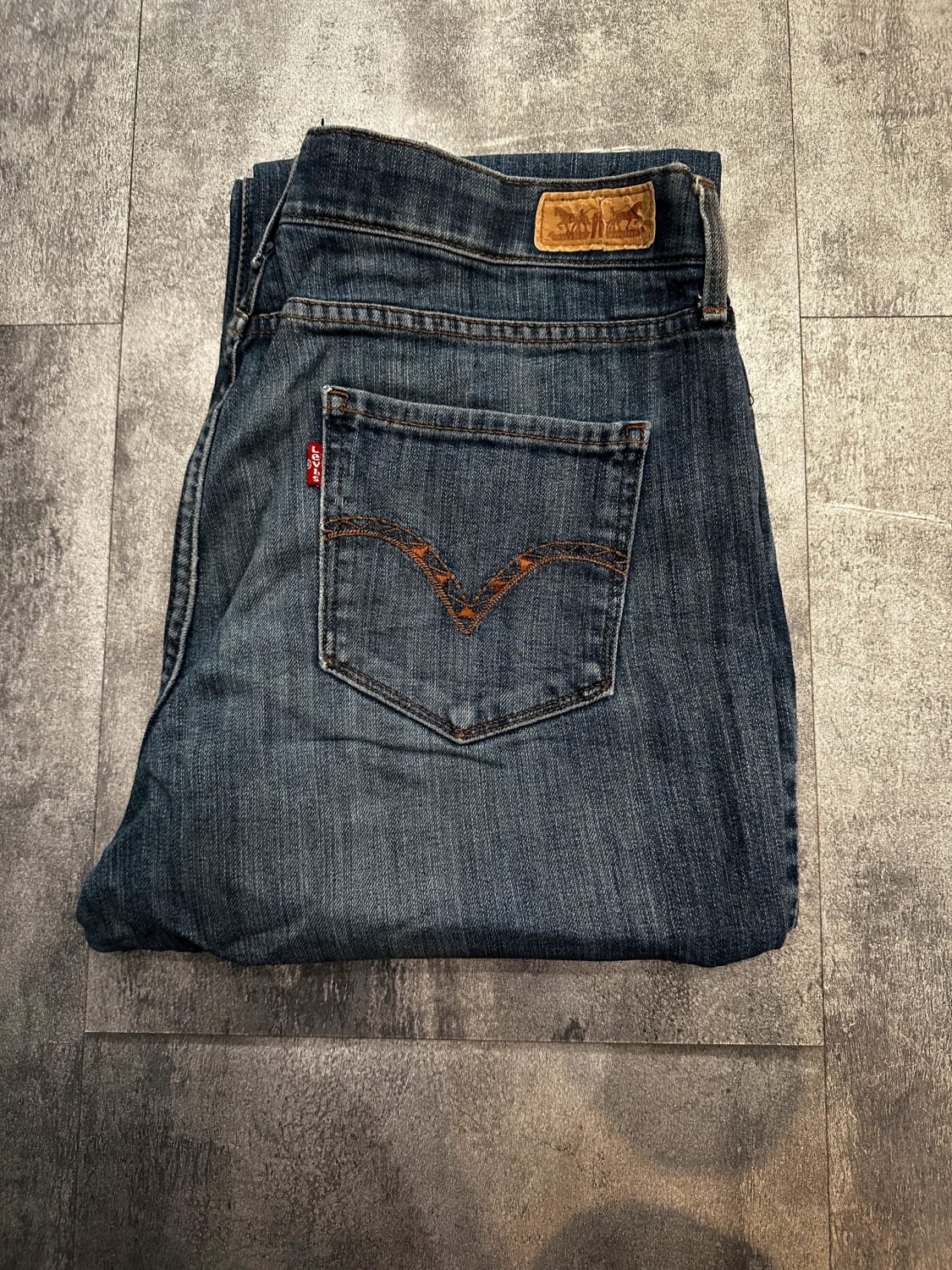 đź›’Jeans Levi's W30 L32đź›’