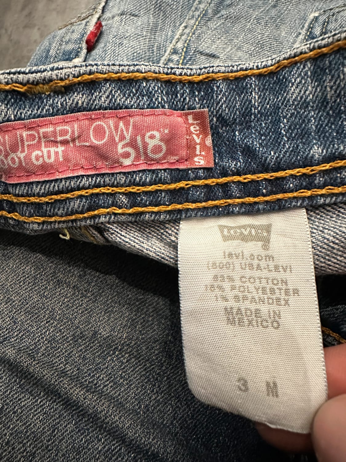 đź›’Jeans Levi's Mđź›’