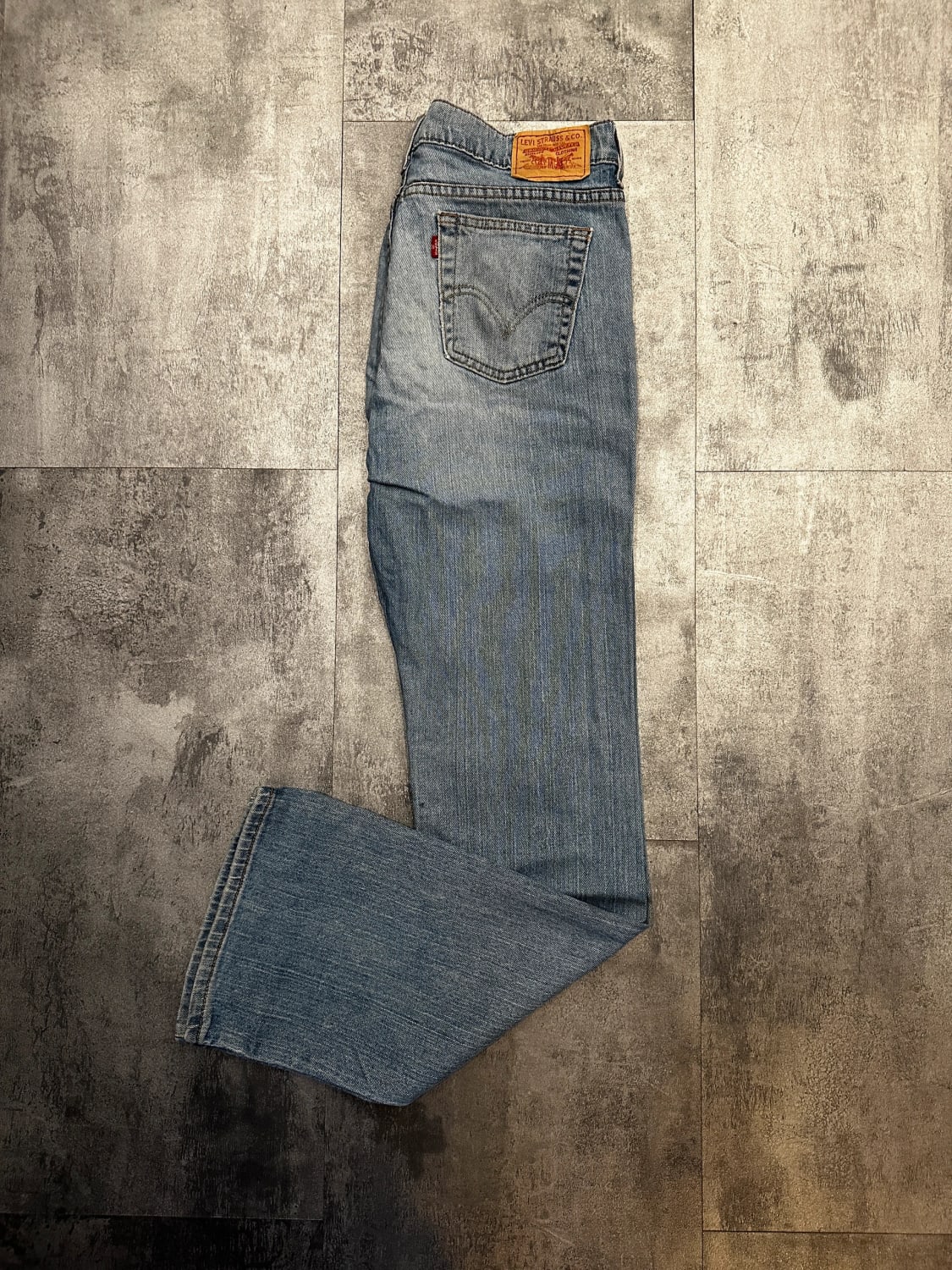 đź›’Jeans Levi's Mđź›’