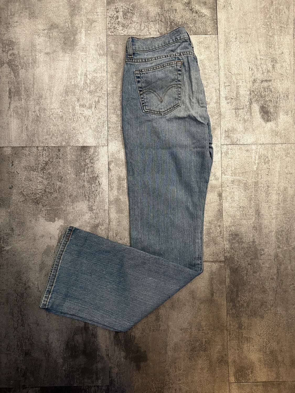đź›’Jeans Levi's Mđź›’