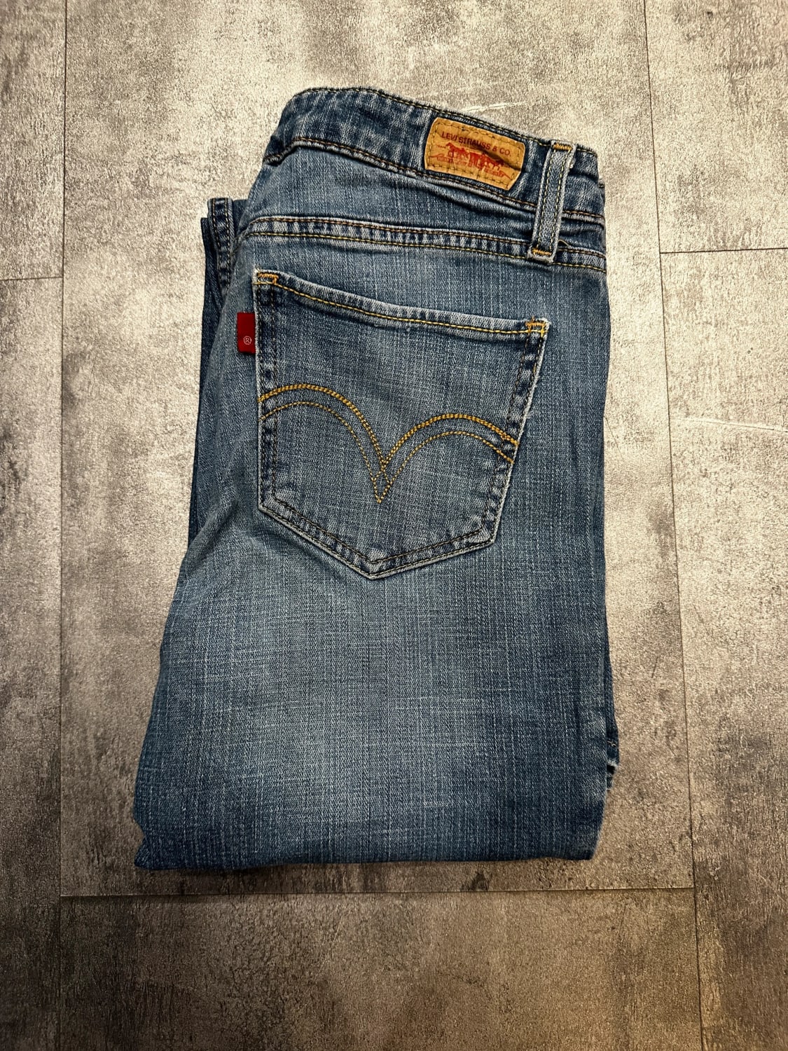 đź›’Jeans Levi's Mđź›’