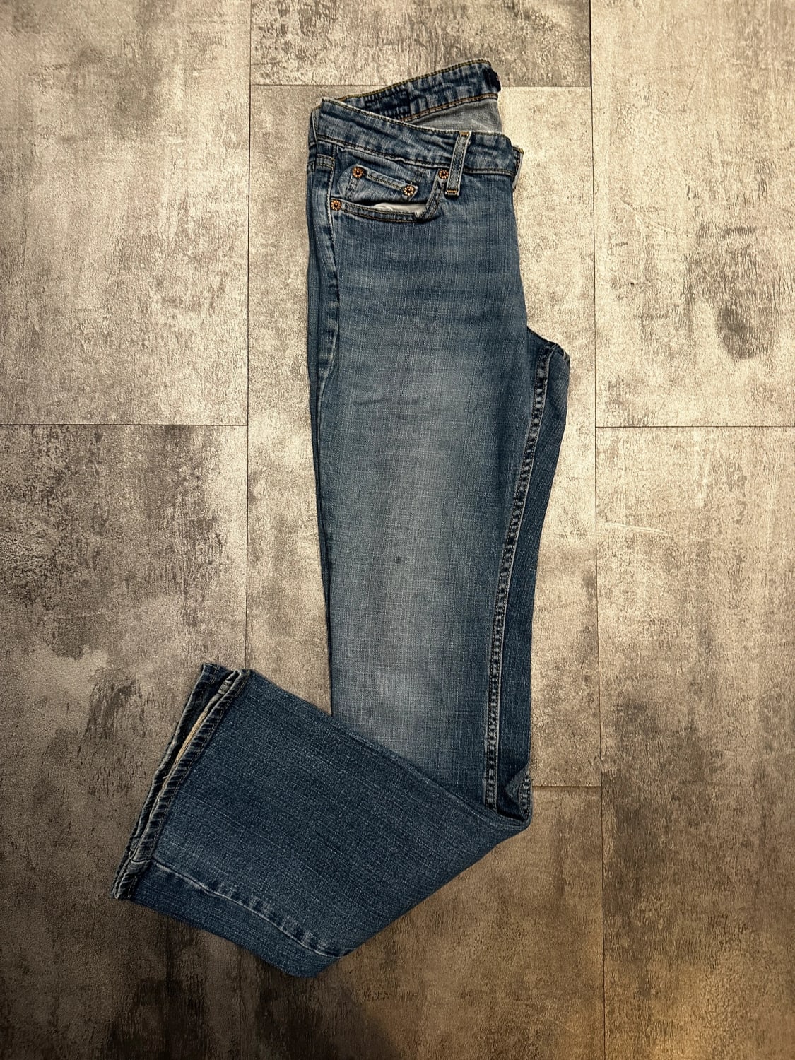 đź›’Jeans Levi's Mđź›’