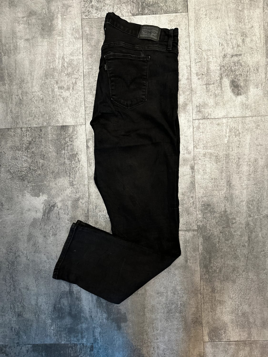 đź›’Jeans Levi's Mđź›’