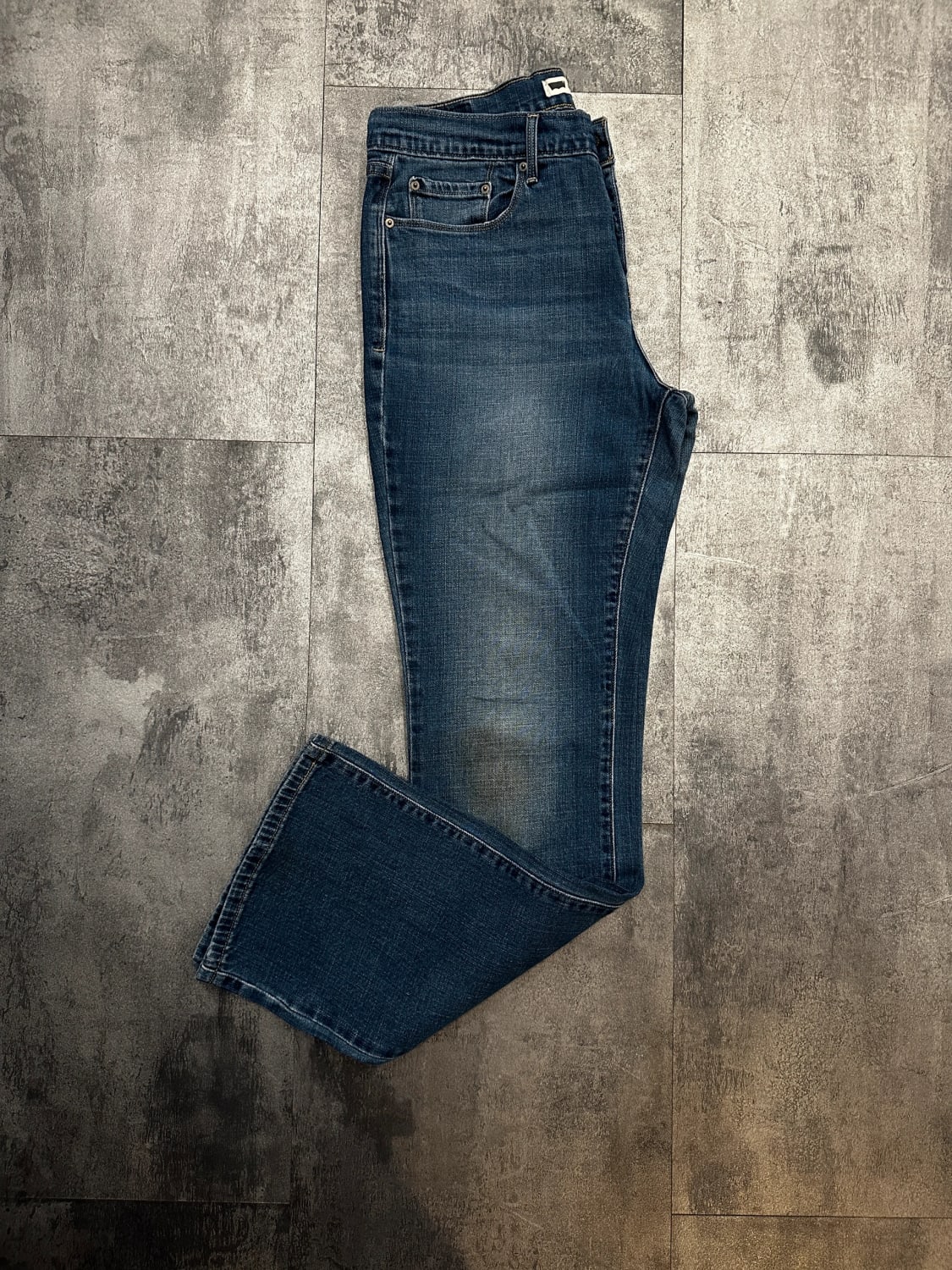 đź›’Jeans Levi's W29 L32đź›’