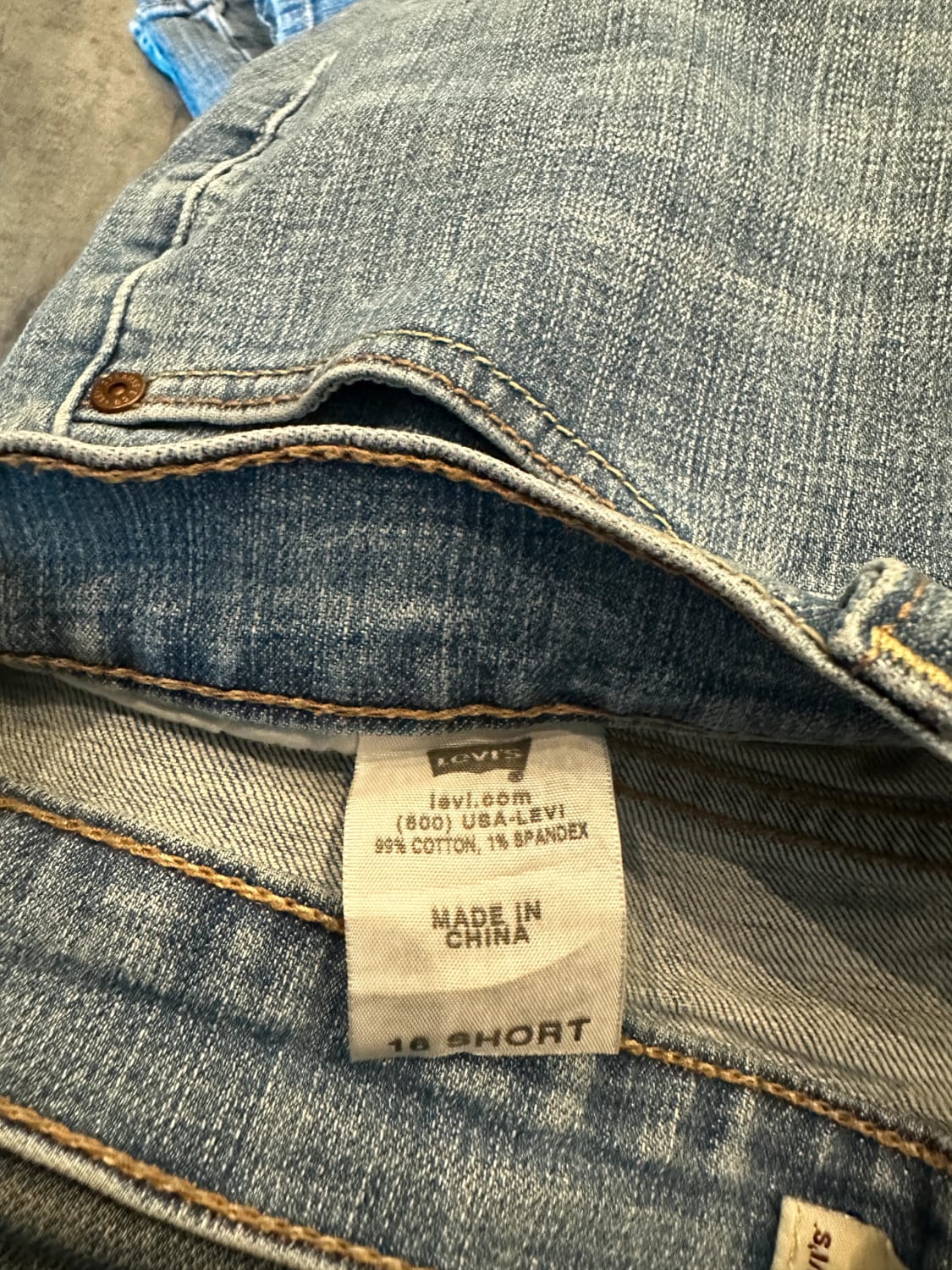 đź›’Jeans Levi's Sđź›’