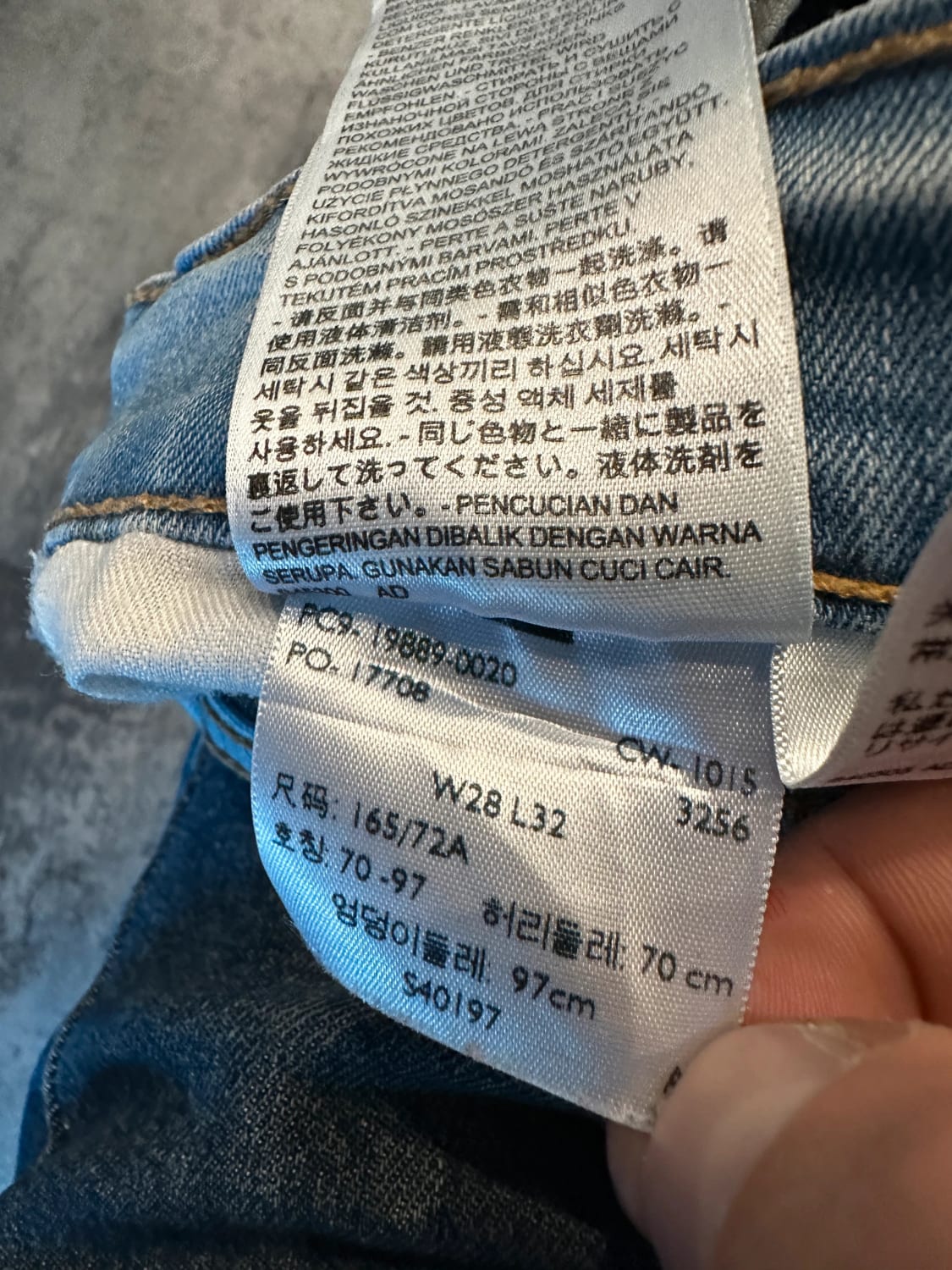 đź›’Jeans Levi's W28 L32đź›’