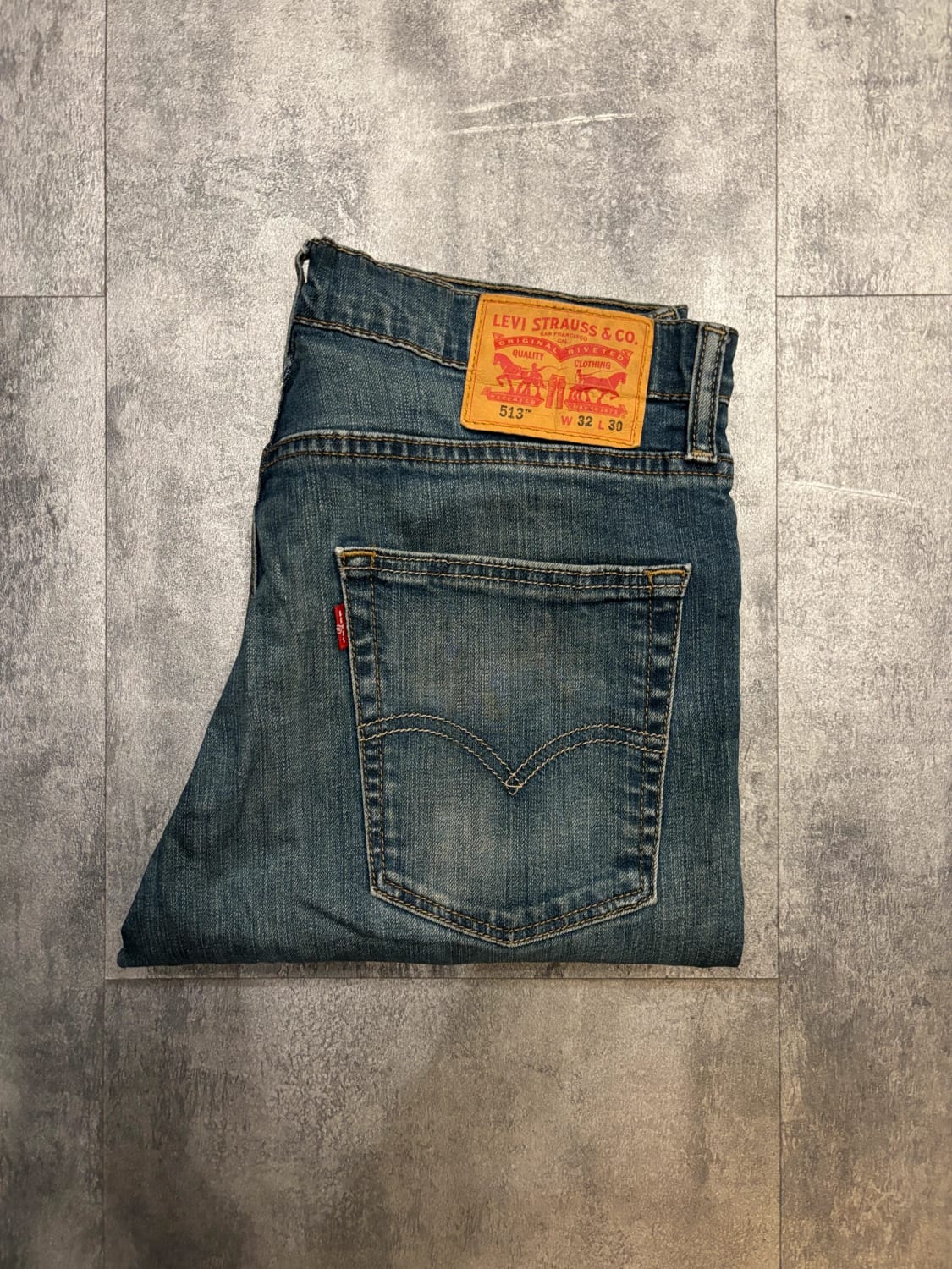 đź›’Jeans Levi's 513 W32 L30đź›’