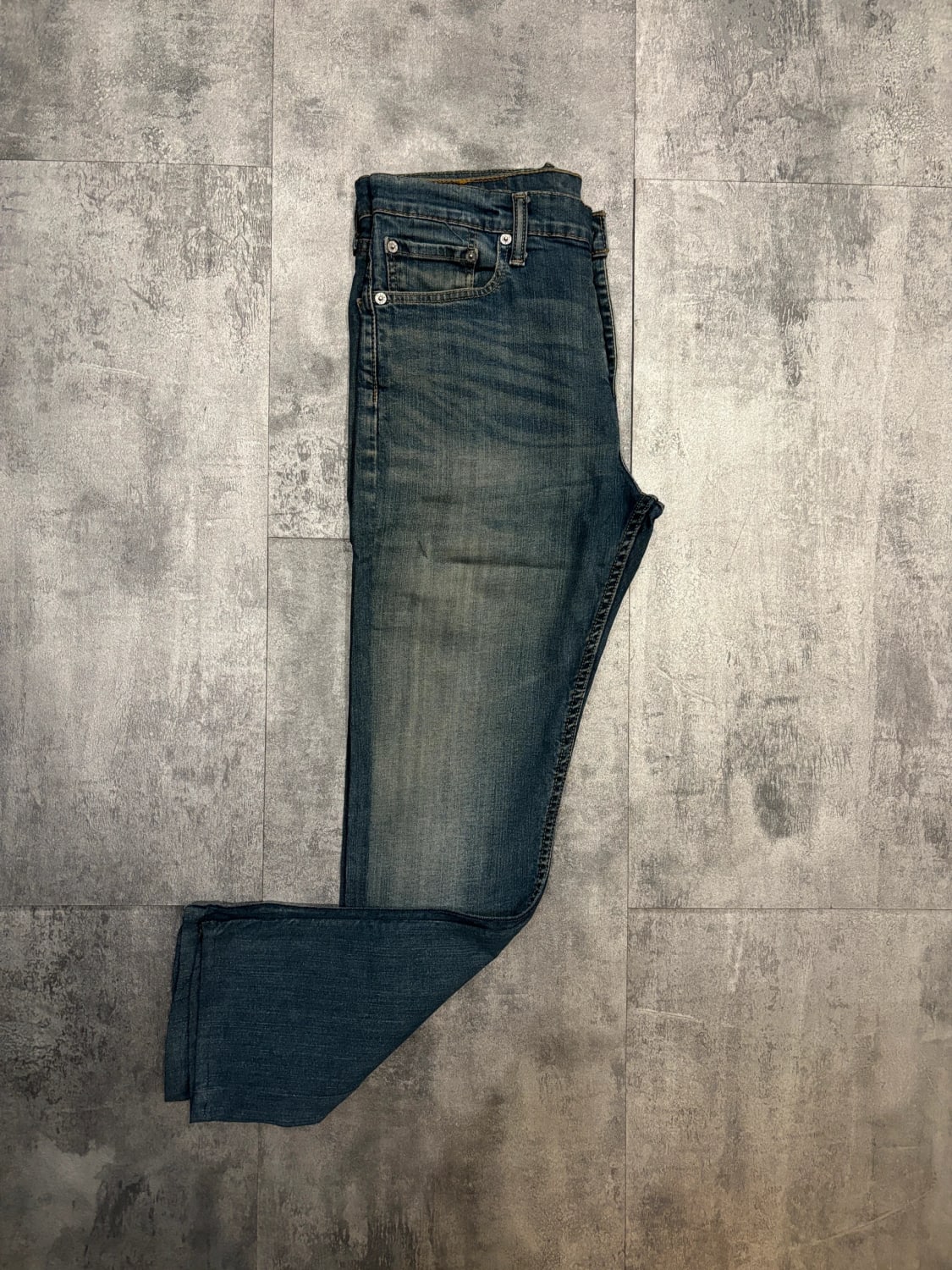 đź›’Jeans Levi's 513 W32 L30đź›’