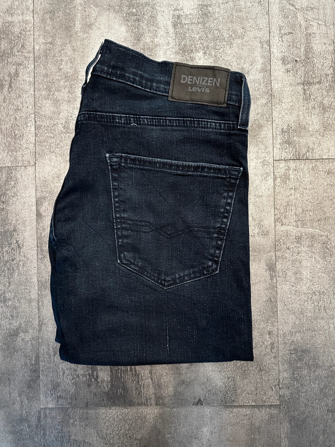 đź›’Jeans Levi's W31 L30đź›’