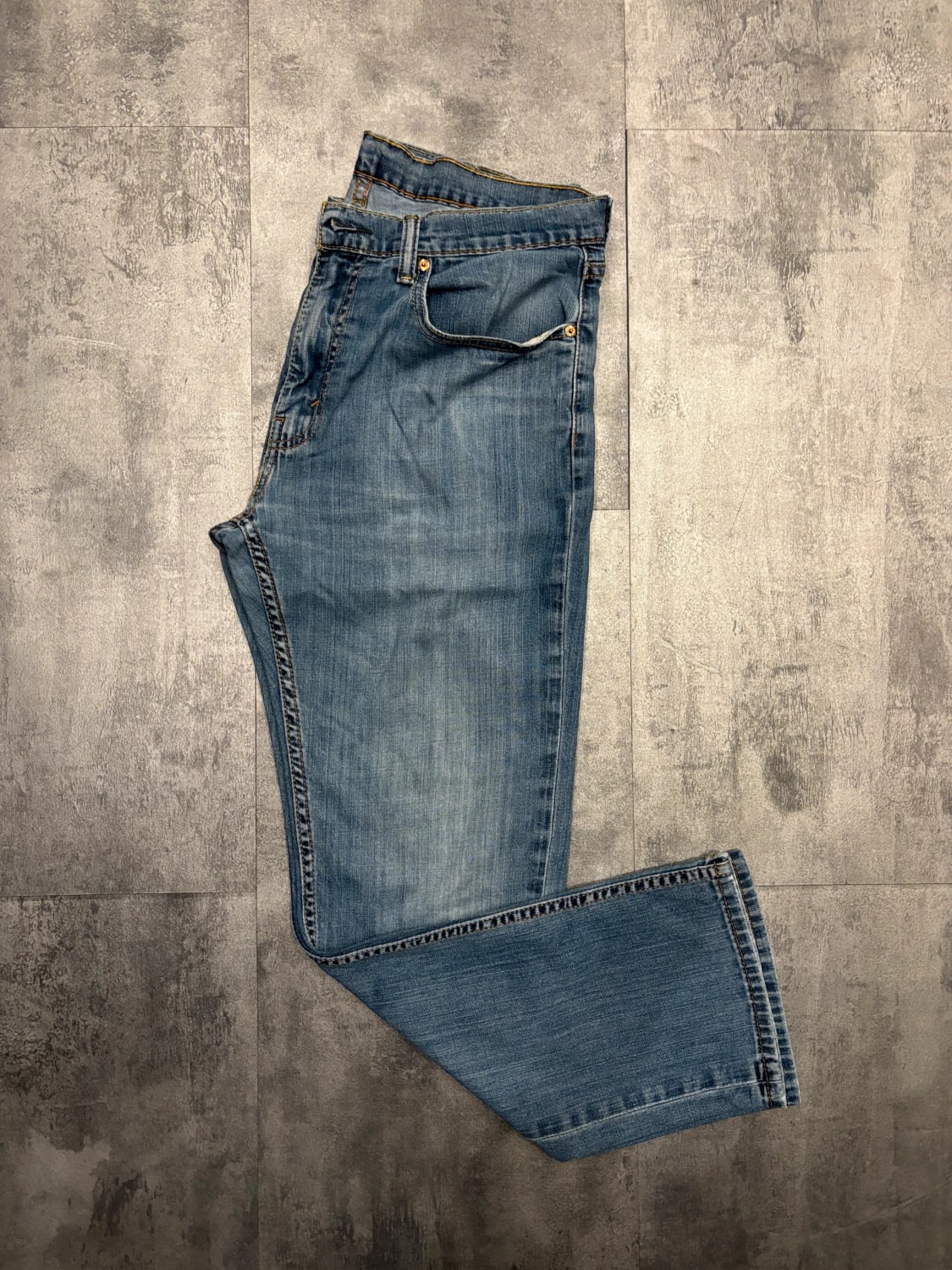 đź›’Jeans Levi's W36 L32đź›’