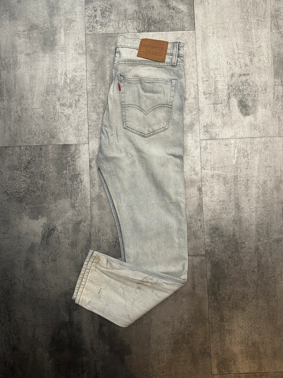 đź›’Jeans Levi's W33 L30đź›’