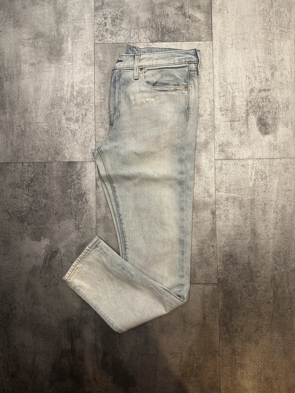 đź›’Jeans Levi's W33 L30đź›’