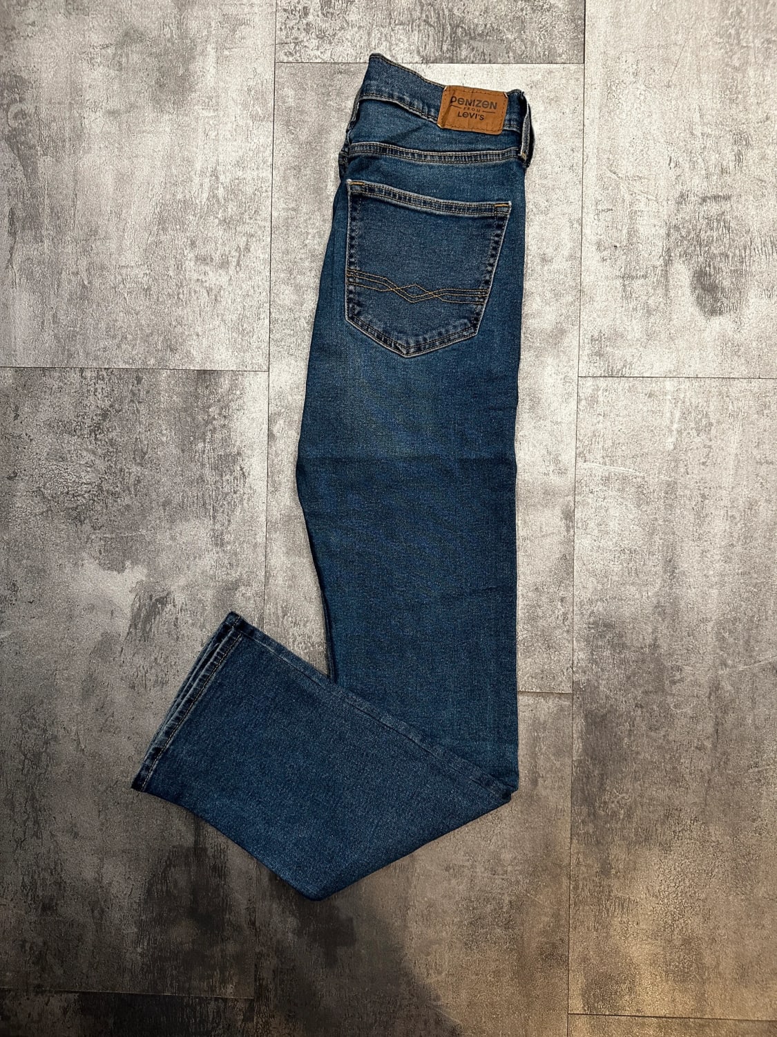 đź›’Jeans Levi's W30 L32đź›’