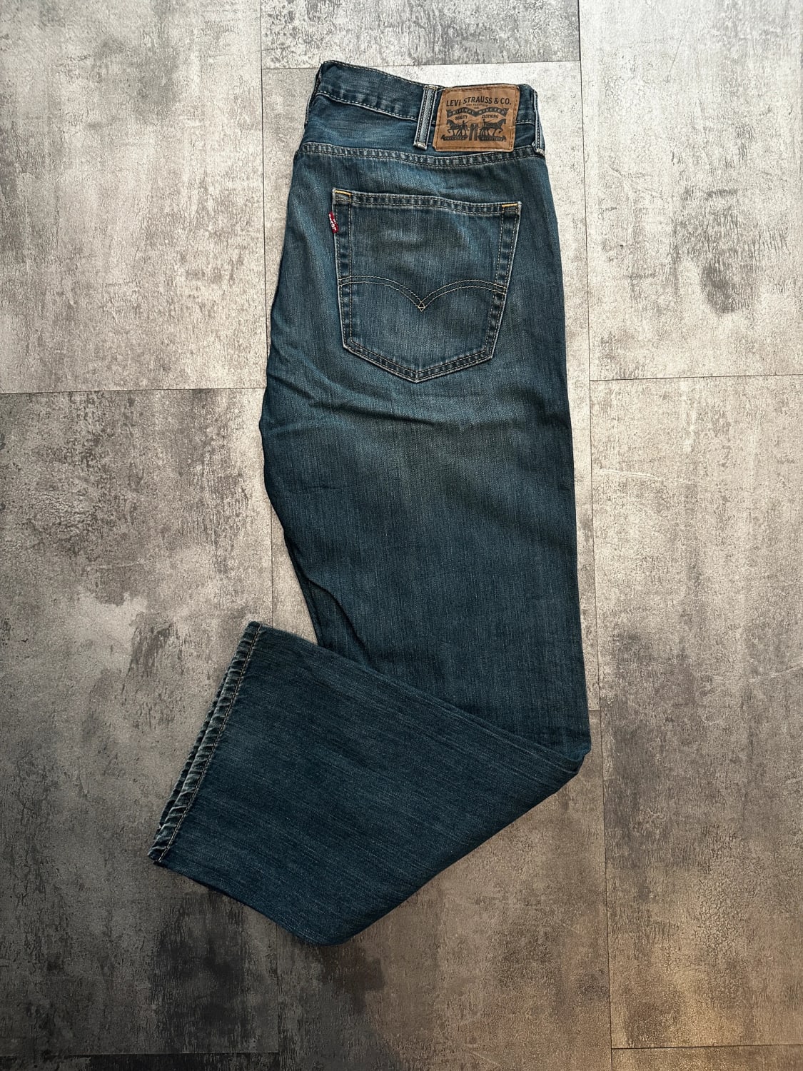 đź›’Jeans Levi's W38 L30đź›’