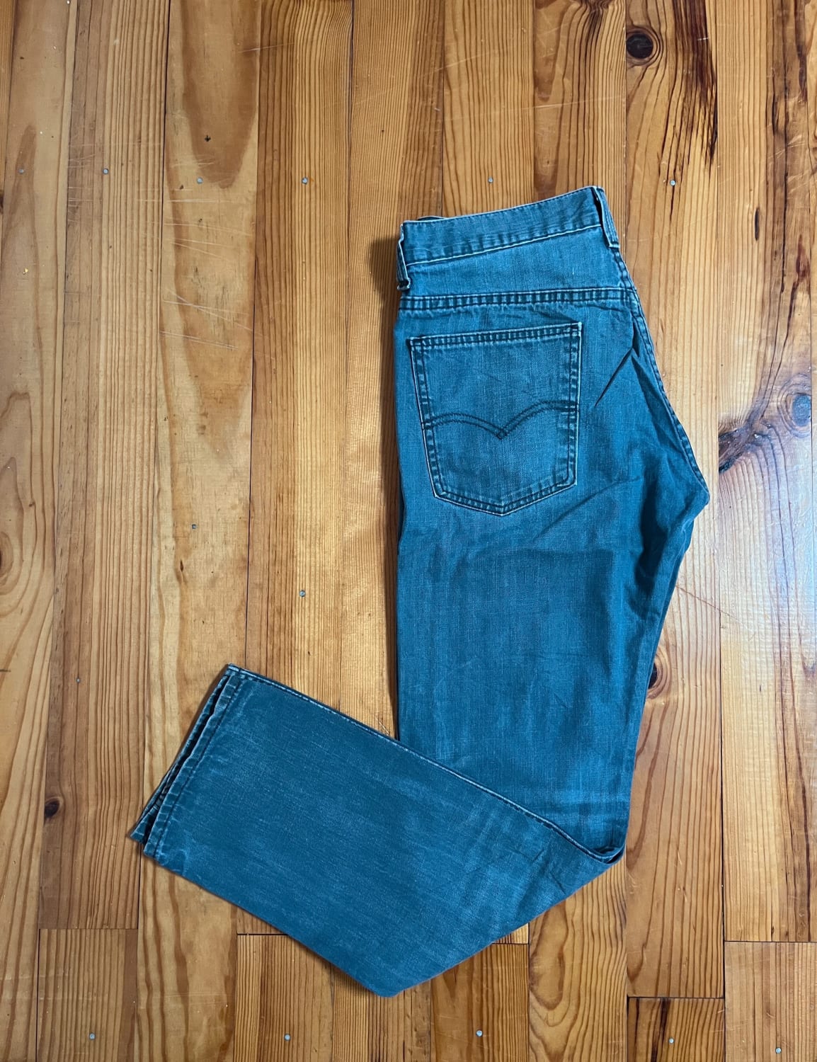 đź›’Jeans Levi's W32 L32đź›’