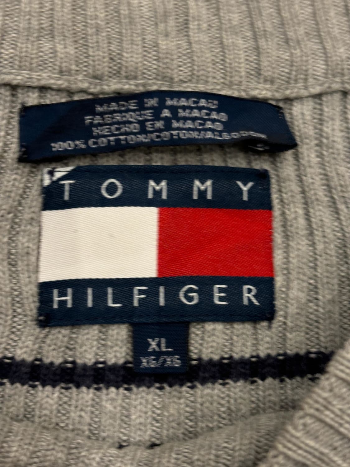 đź›’Pull Tommy Hilfiger XLđź›’