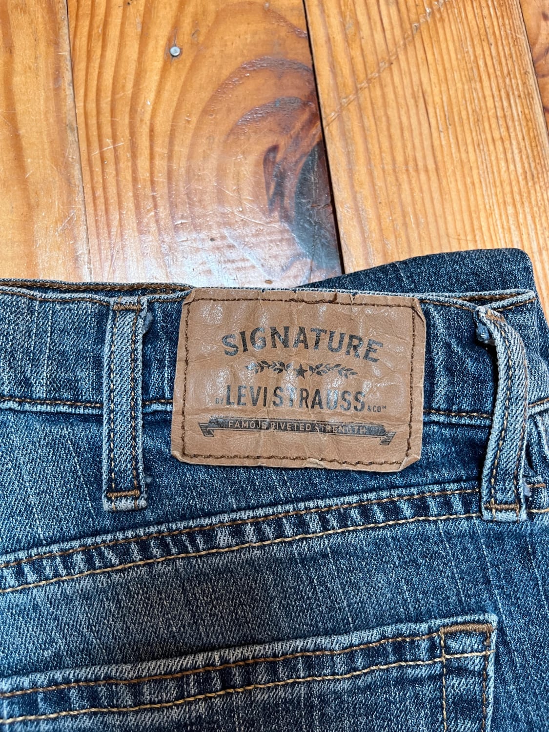 đź›’Jeans Levi's W38 L30đź›’