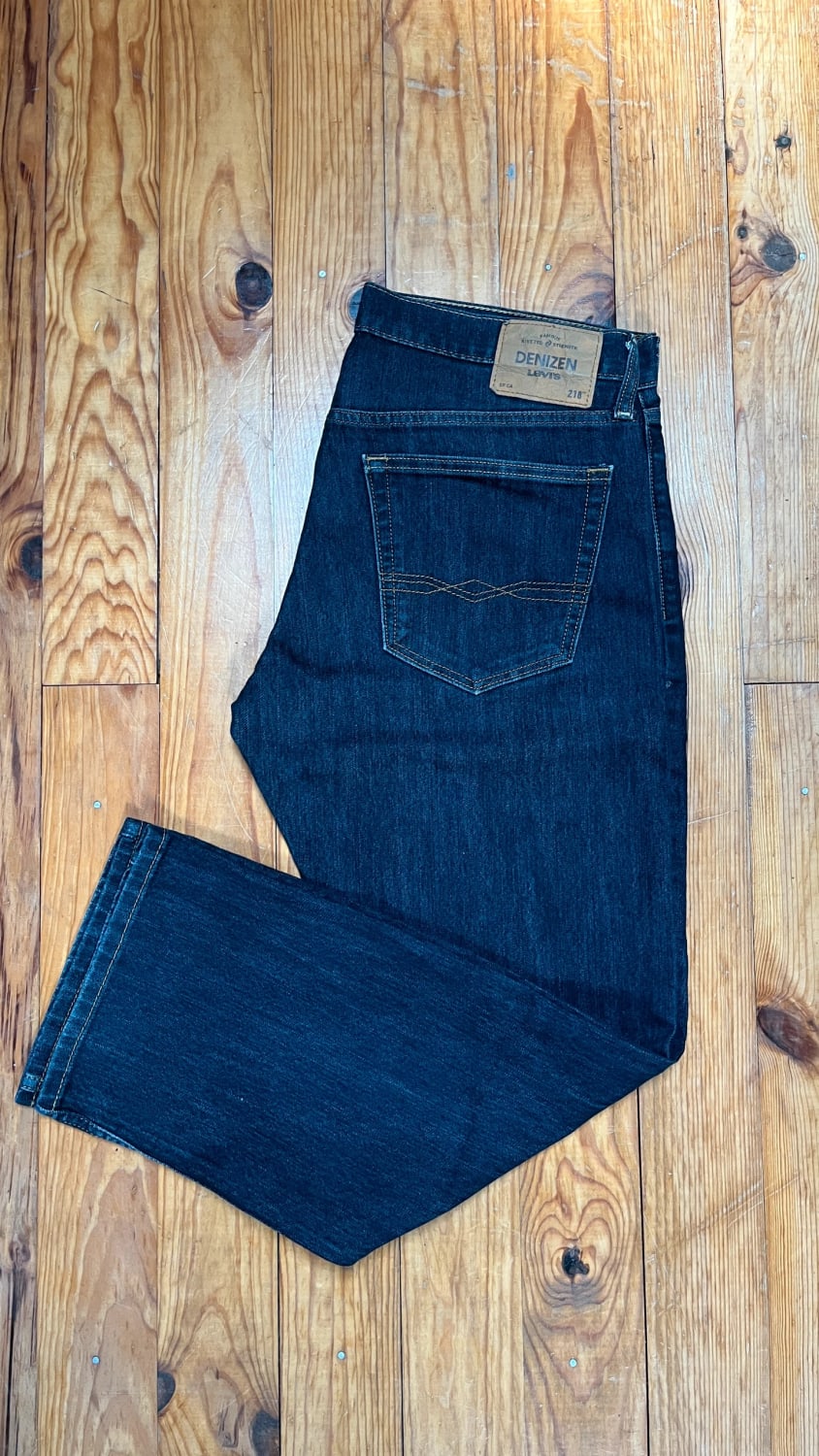 đź›’Jeans Levi's W36 L30đź›’