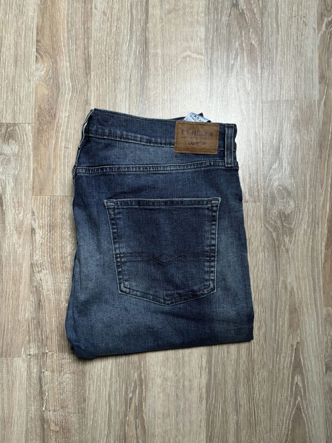 đź›’Jeans Levi's W36 L30đź›’