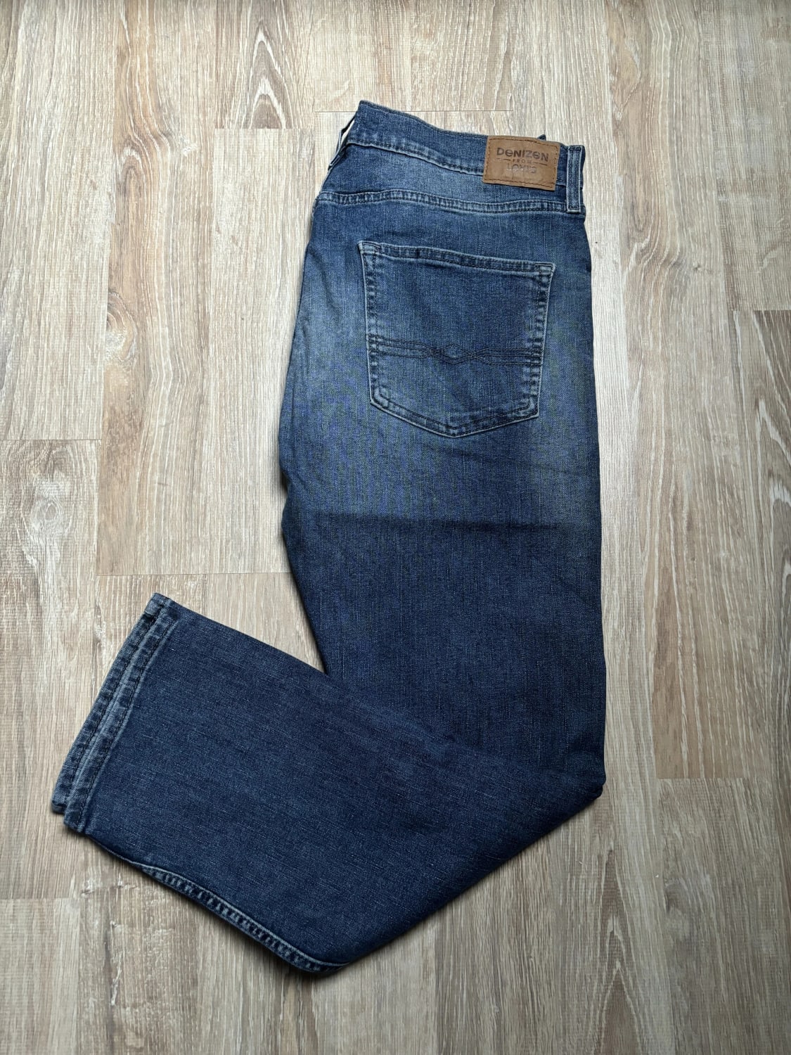 đź›’Jeans Levi's W36 L30đź›’