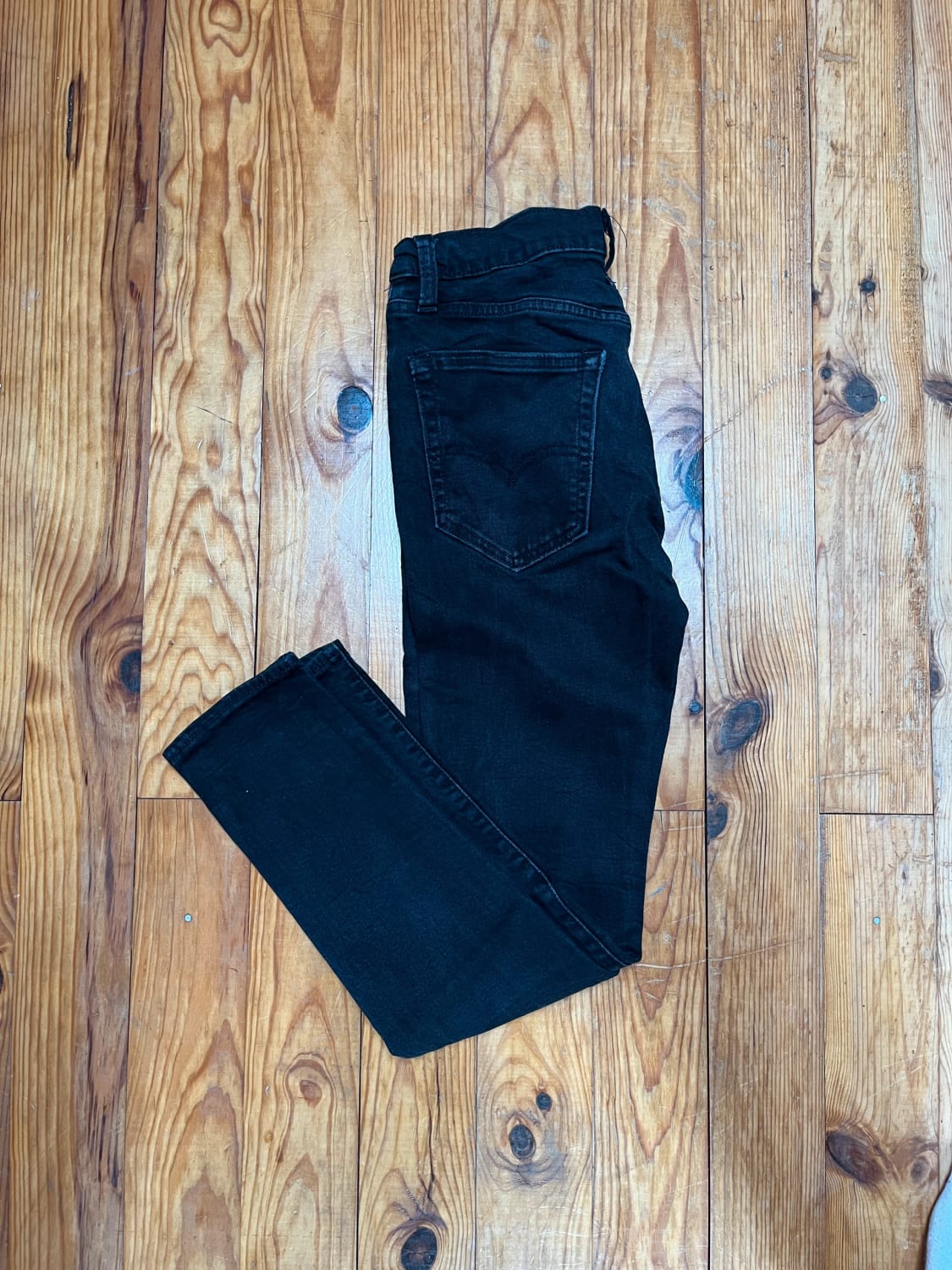đź›’Jeans Levi's W31 L30đź›’