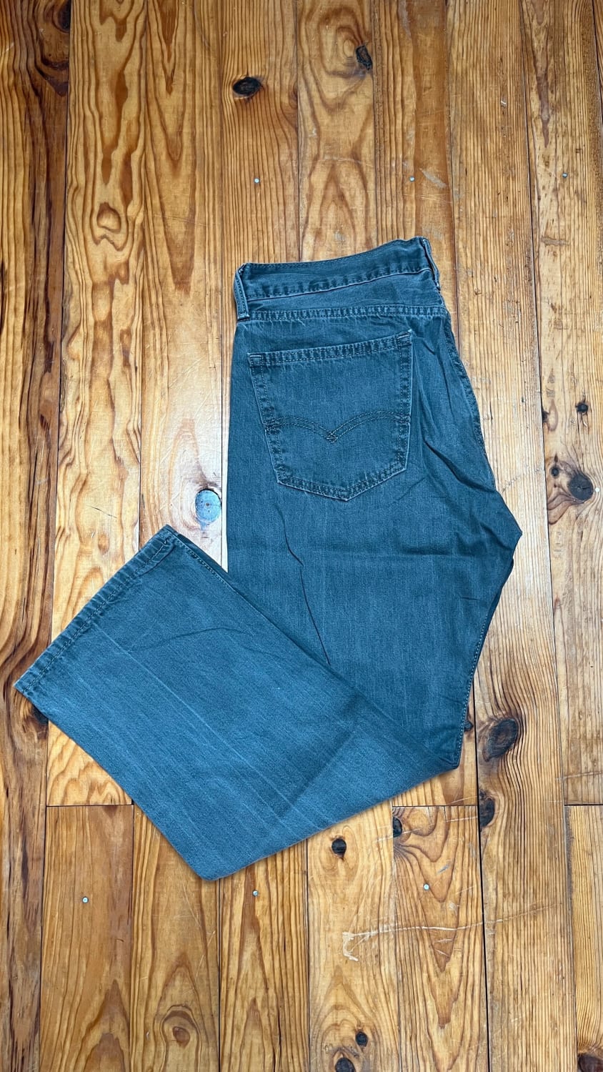 đź›’Jeans Levi's W36 L30đź›’